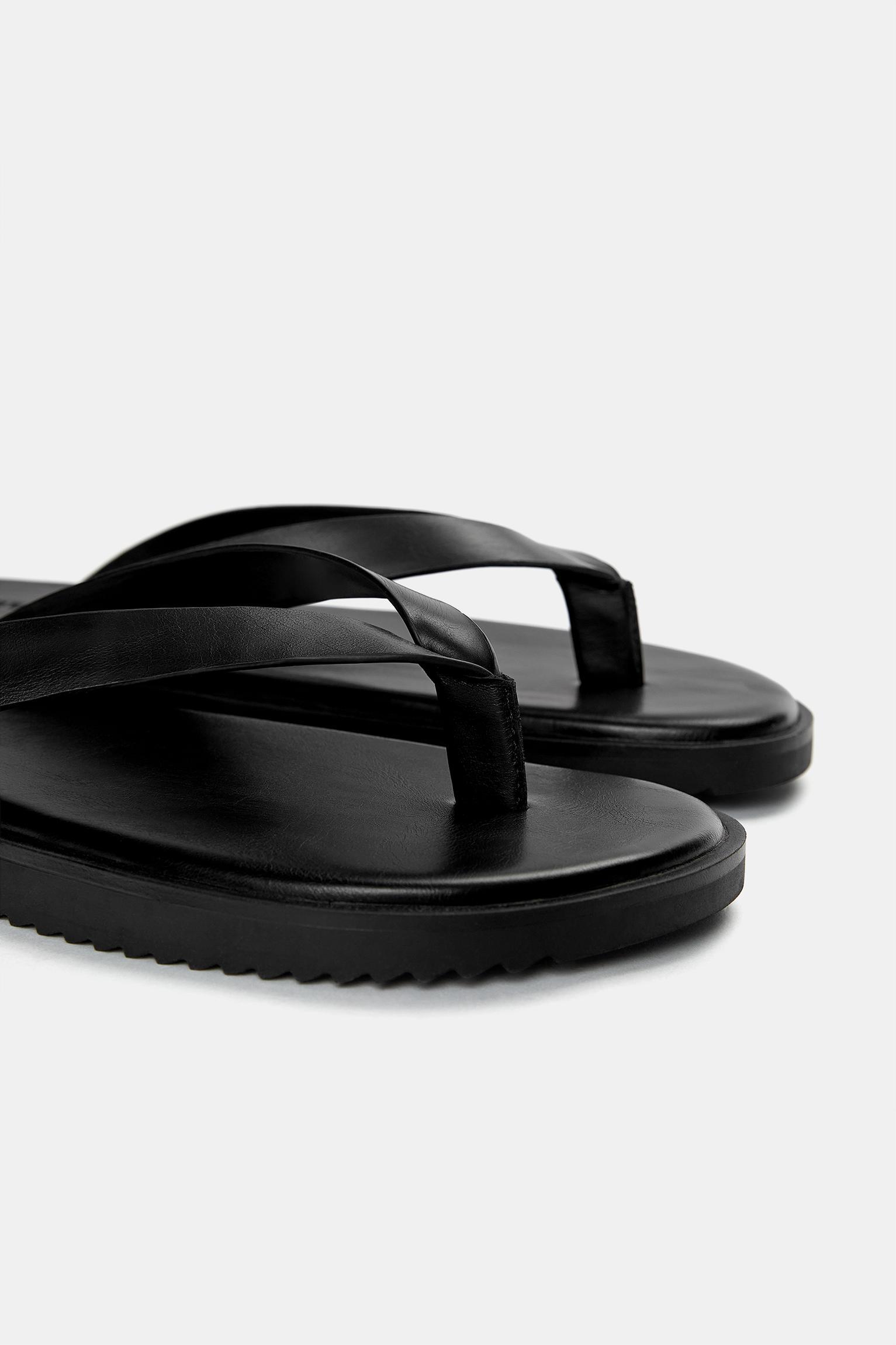 Flat sandals Product Image