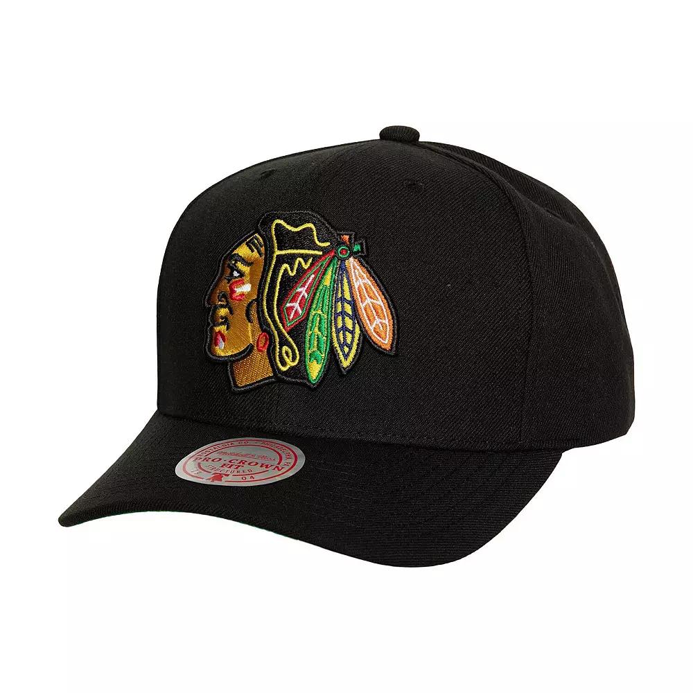 Men's Mitchell & Ness Black Chicago Blackhawks Team Ground Pro Adjustable Hat Product Image