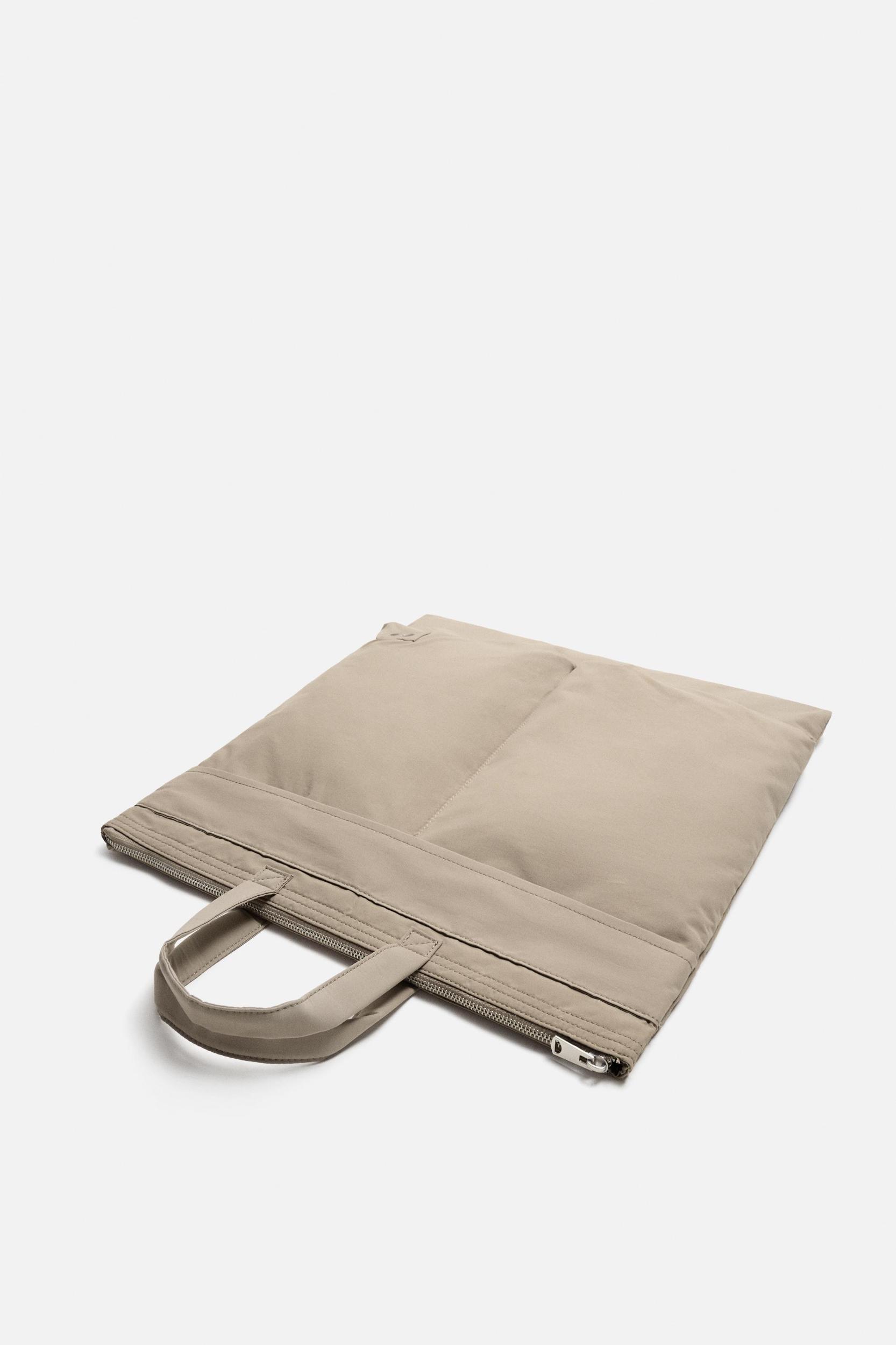 NYLON TOTE BAG Product Image