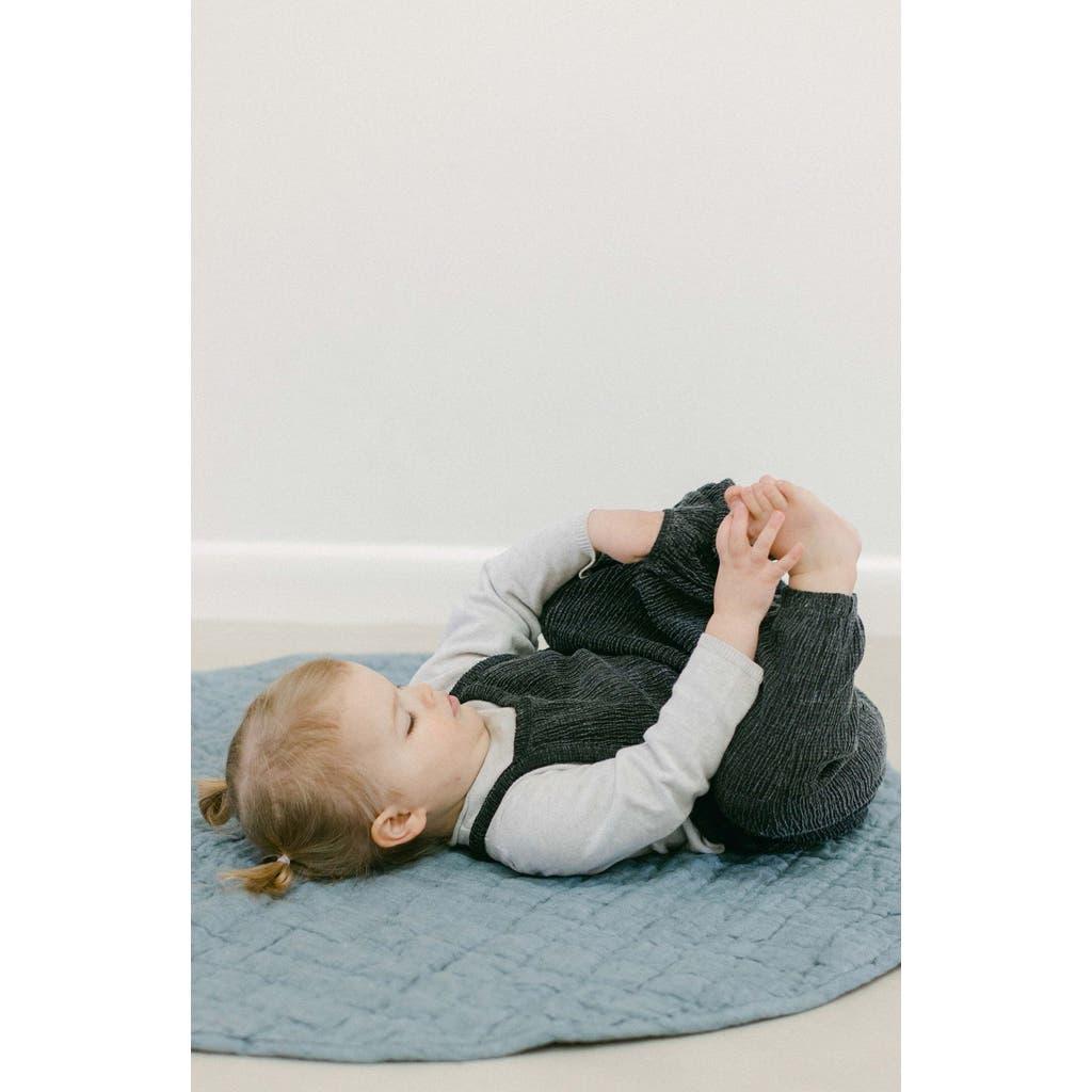 Creative Women Stone Washed Linen Quilted Playmat Product Image