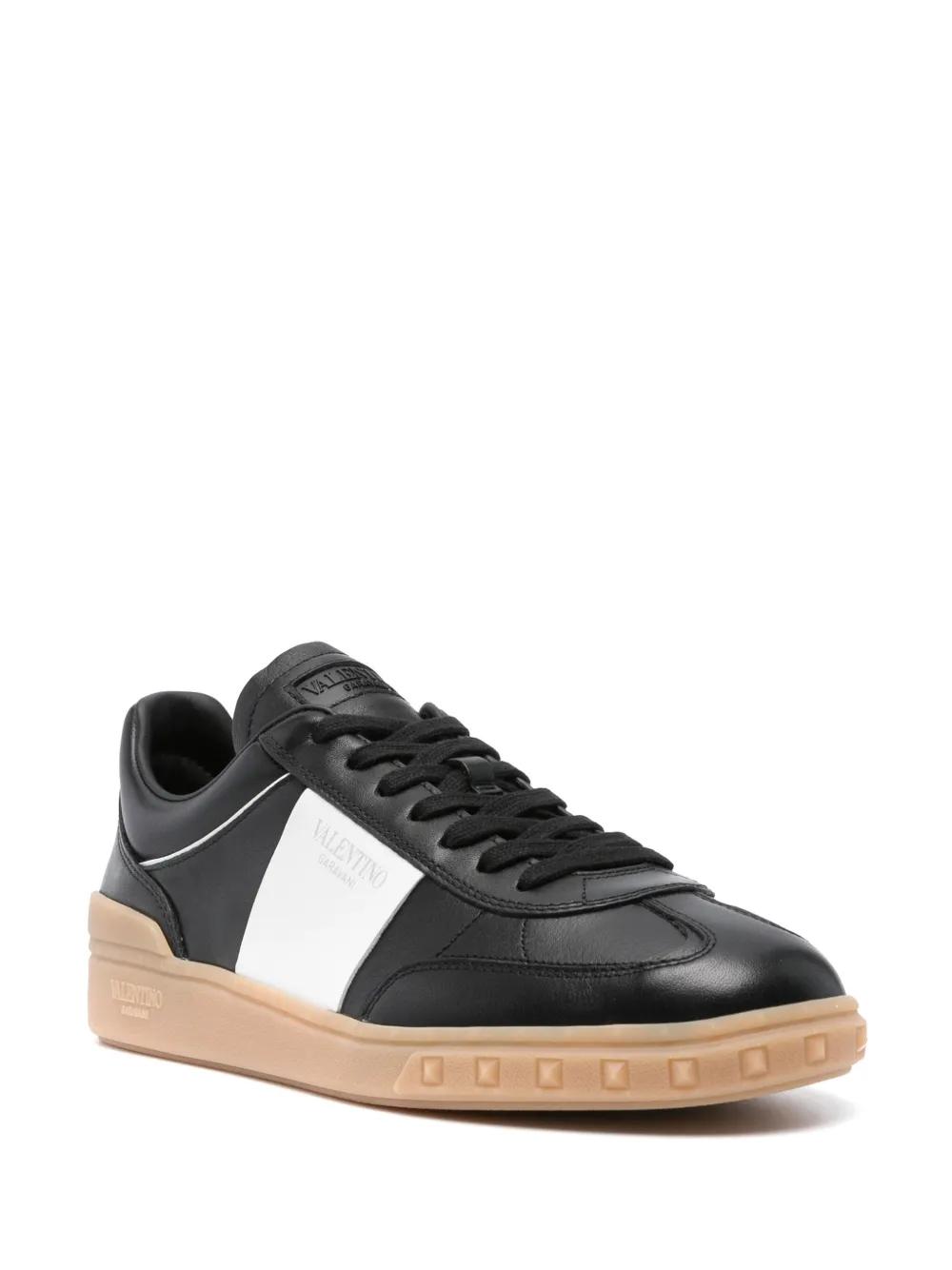 Upvillage leather sneakers Product Image