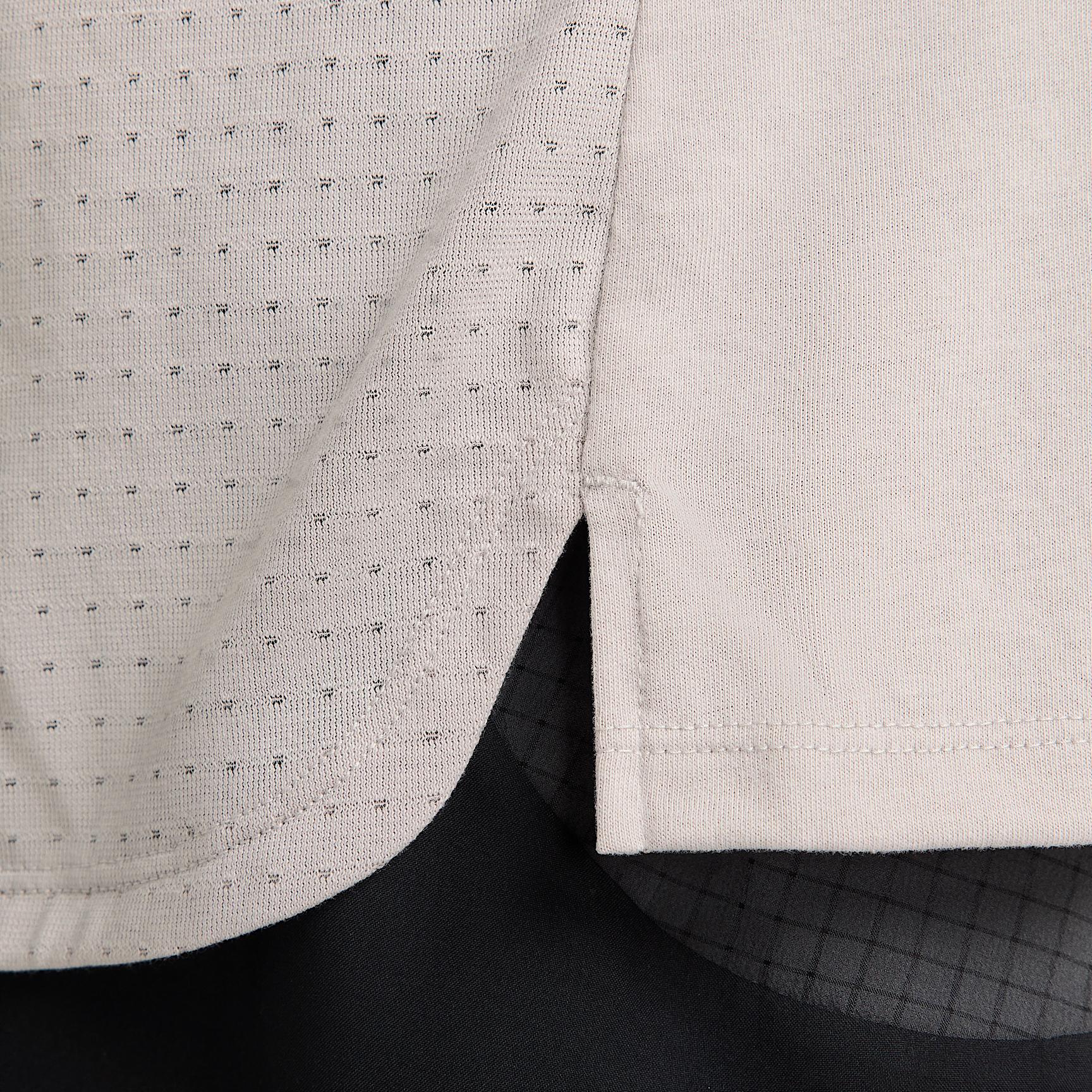 Nike Men's Solar Chase Dri-FIT ADV Short-Sleeve Running Top Product Image