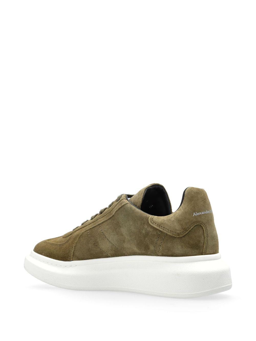 low-top sneakers Product Image