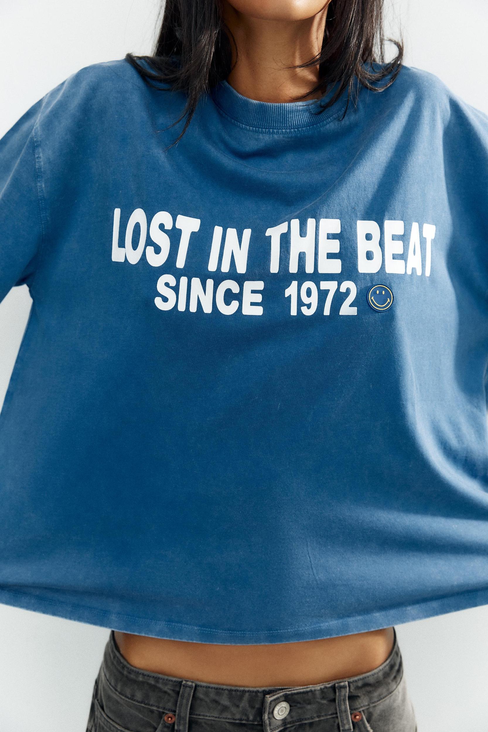 WASHED EFFECT SMILEY ® T-SHIRT Product Image