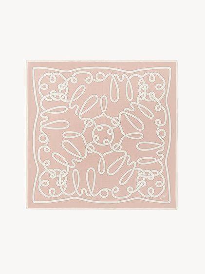 The Chloé Iconic Print scarf in cotton & silk Product Image