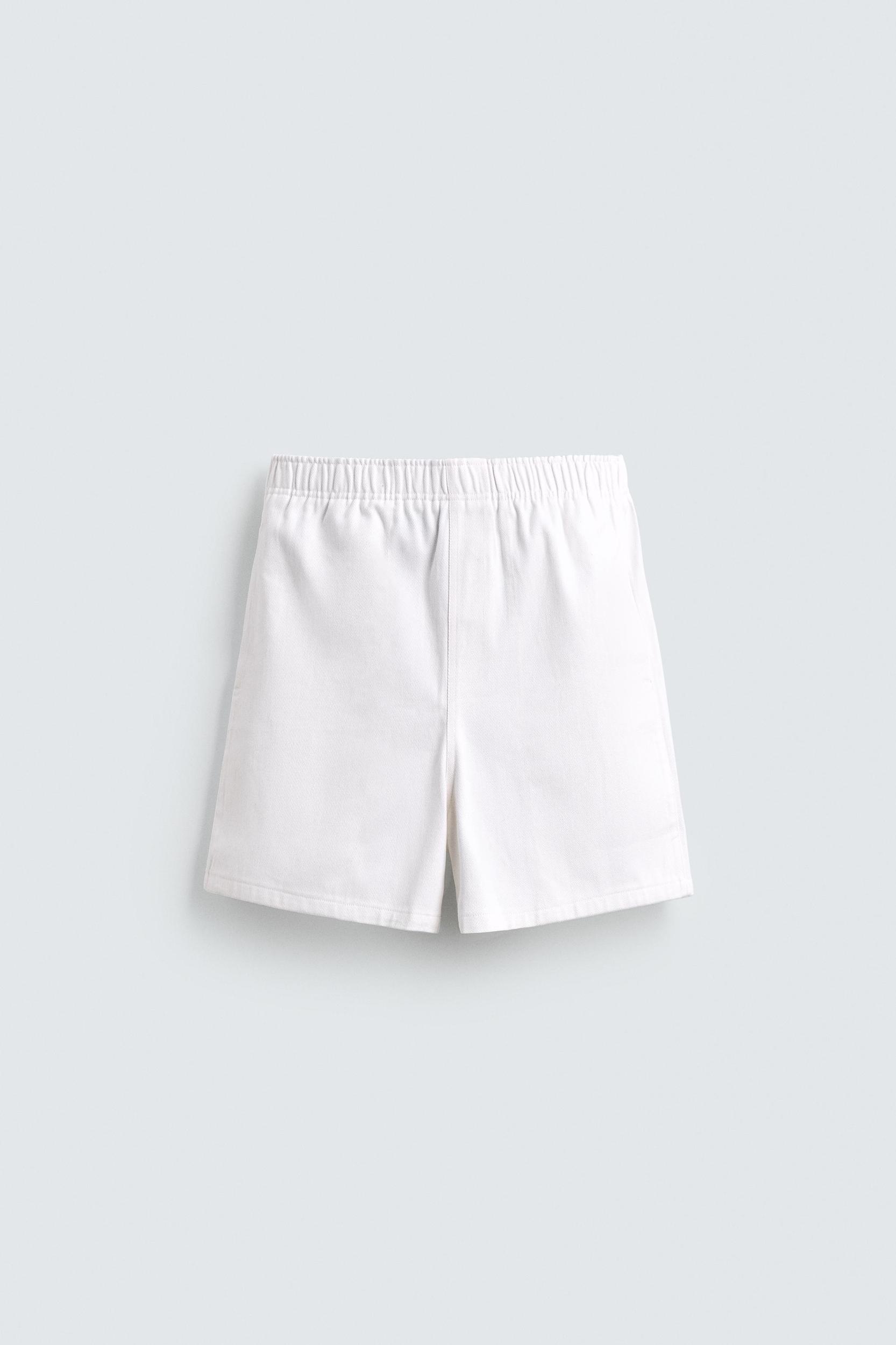 RELAXED FIT TEXTURED SHORTS Product Image