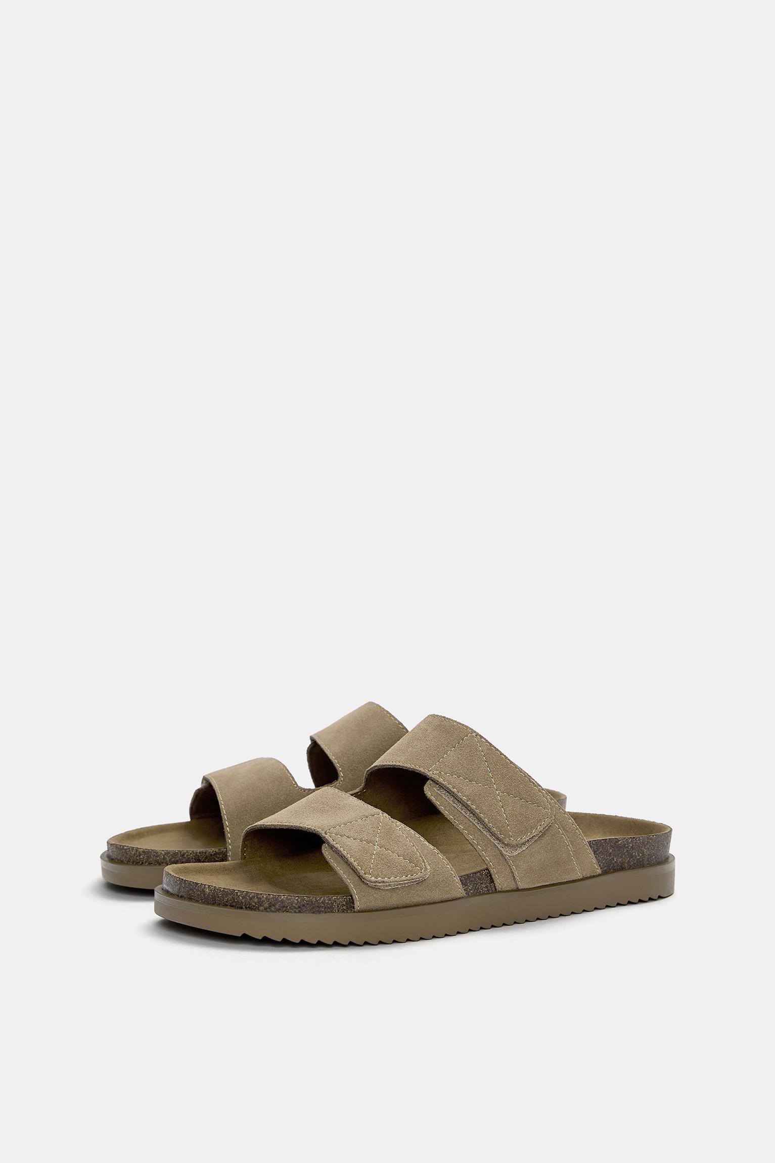 Leather flat sandals Product Image