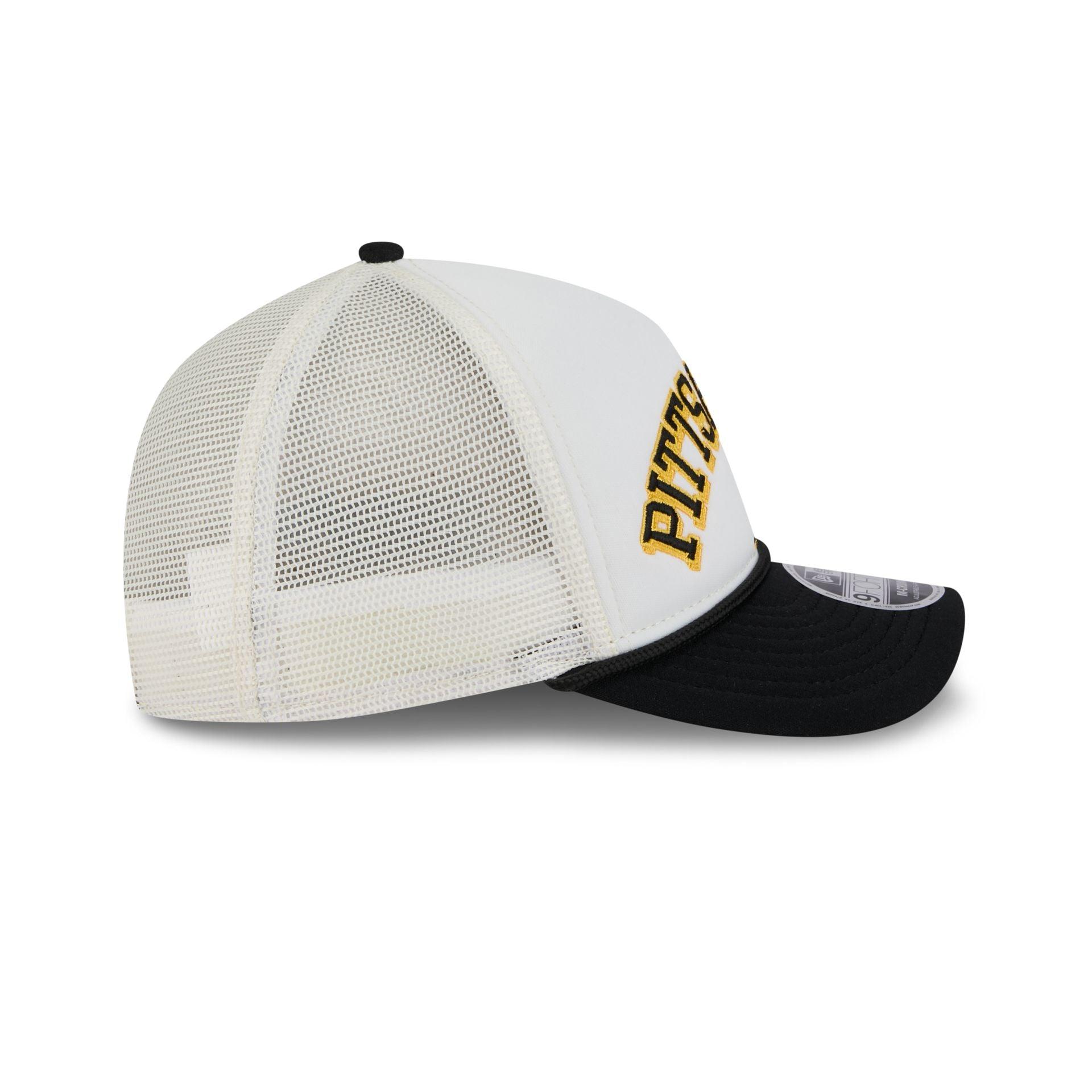 Pittsburgh Pirates Chrome Arch 9FORTY M-Crown A-Frame Trucker Hat Male Product Image