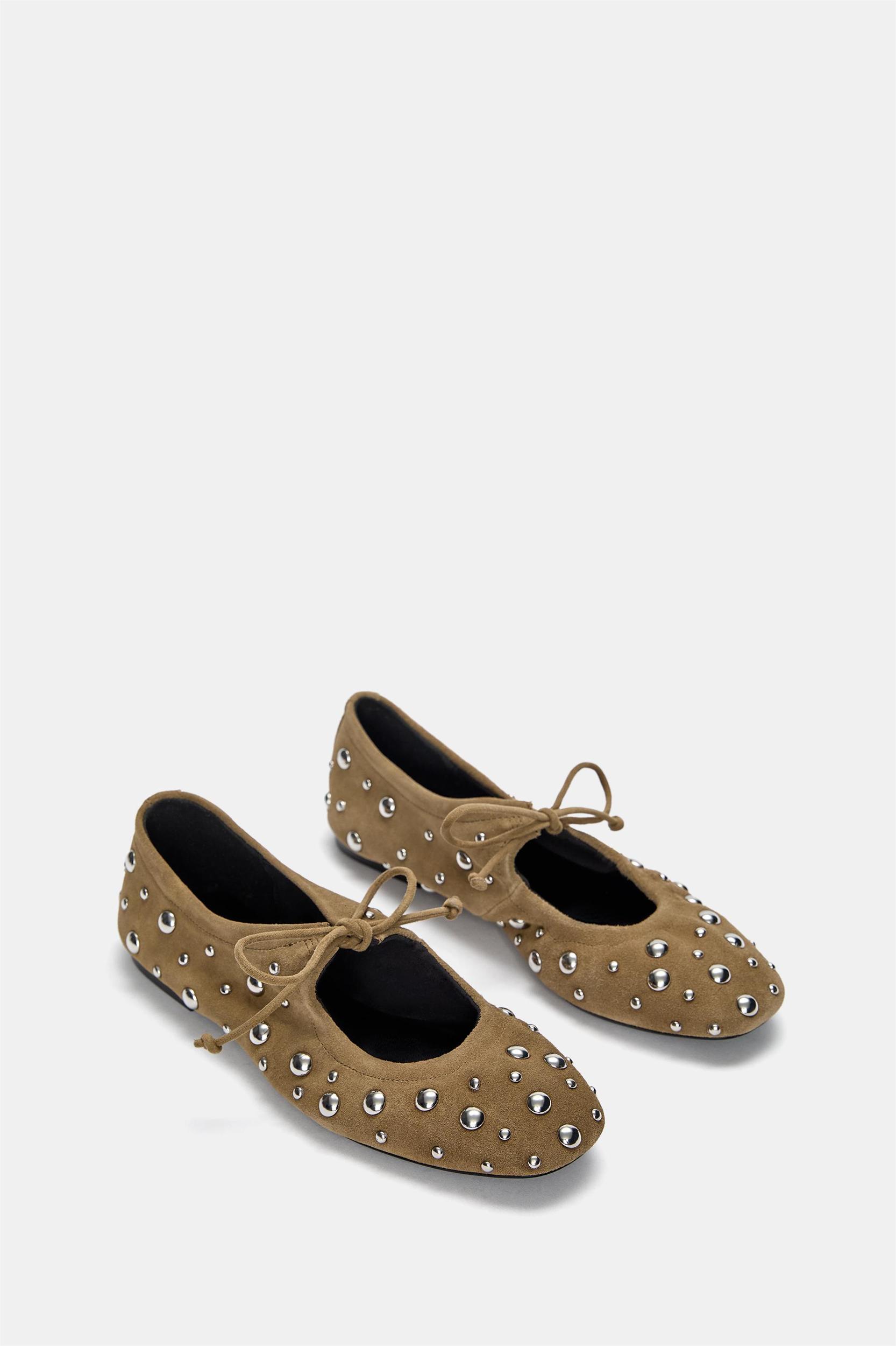 Studded leather ballerinas Product Image