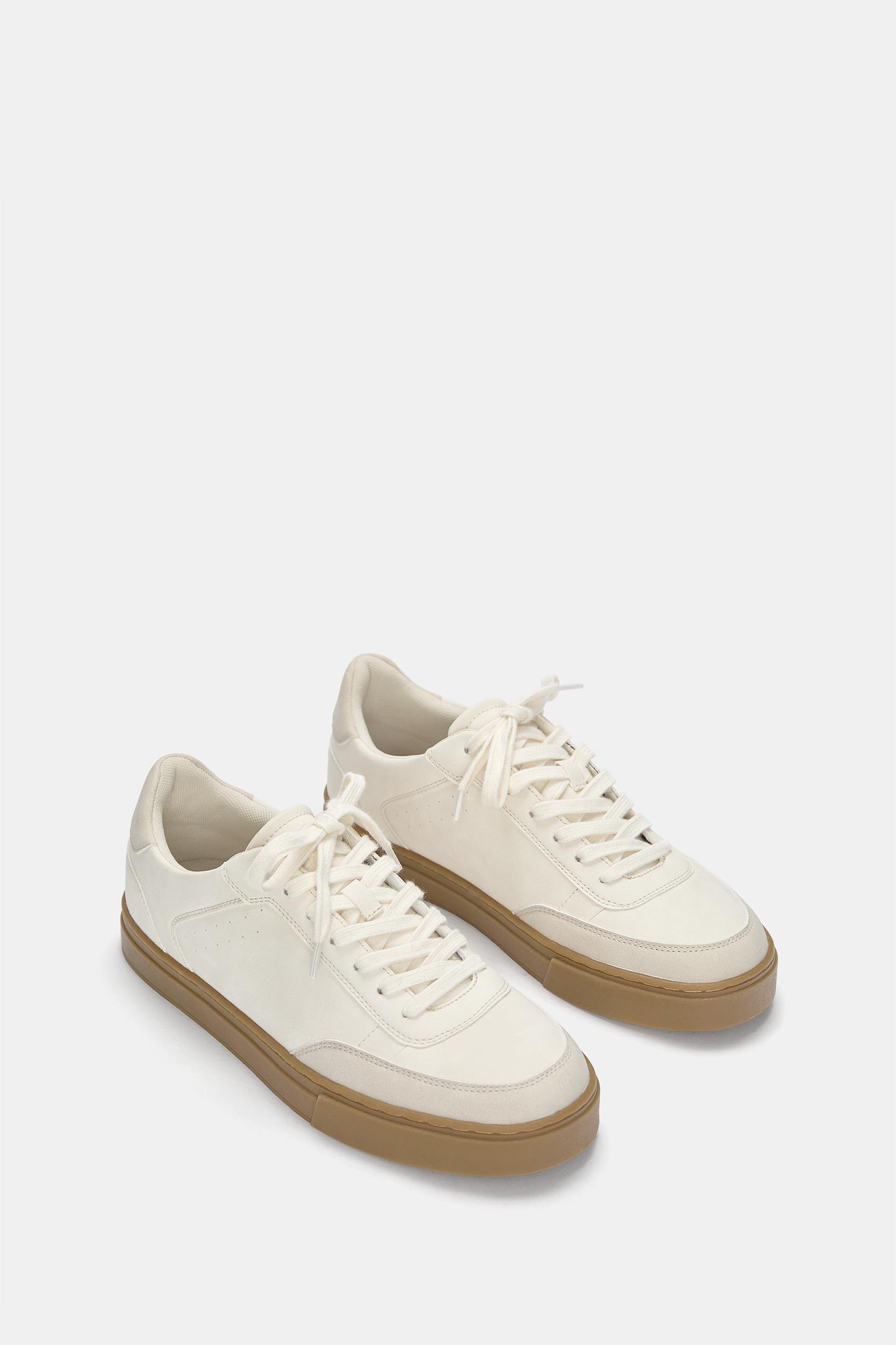 Casual sneakers Product Image