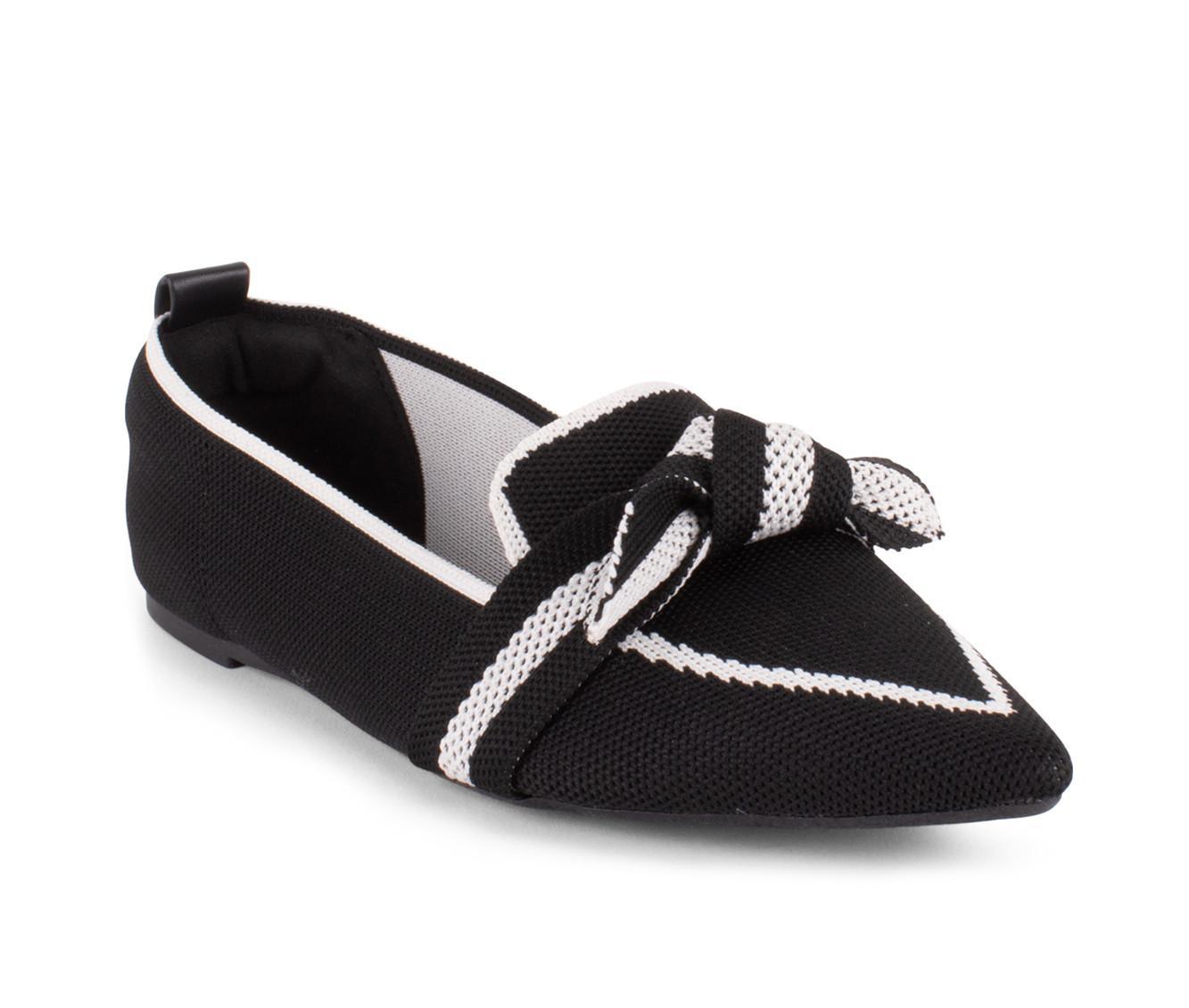 Women's Tahari Florentia Loafers Product Image