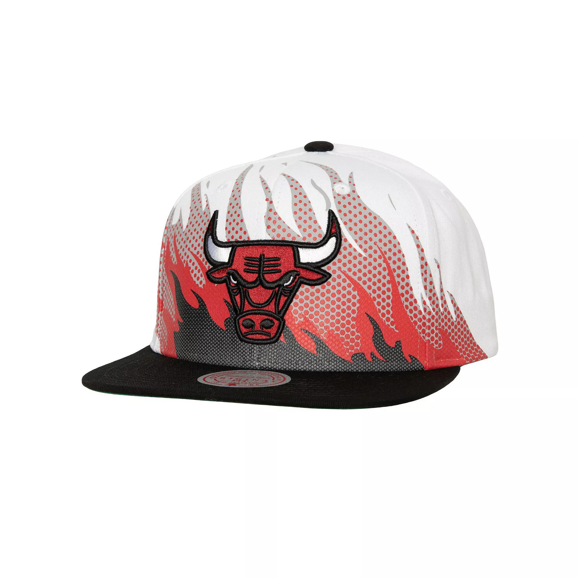 Men's Mitchell & Ness White Chicago Bulls Hot Fire Snapback Hat Product Image