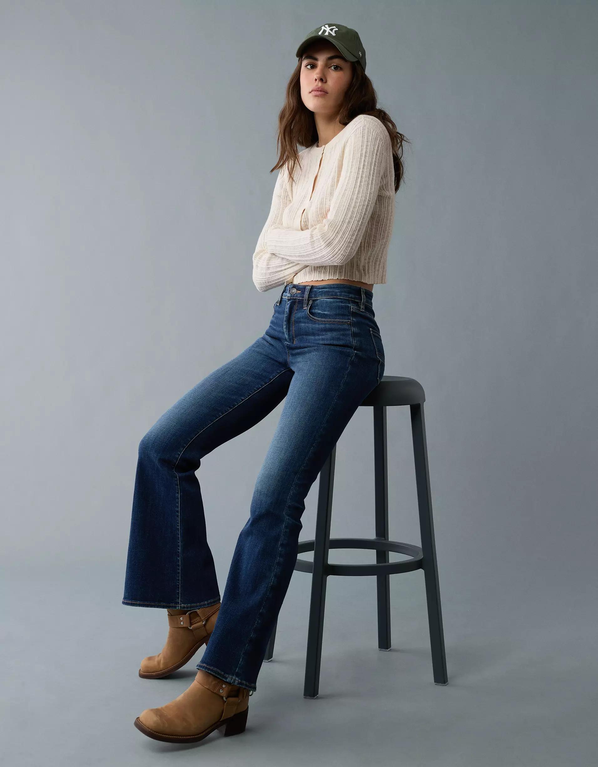 AE Ribbed Crew Neck Cardigan Product Image