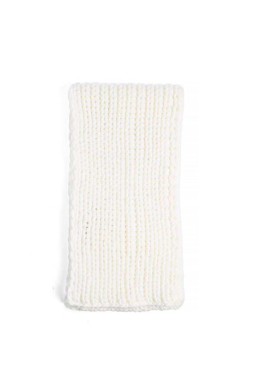 Ultra Chunky Knitted Scarf Product Image
