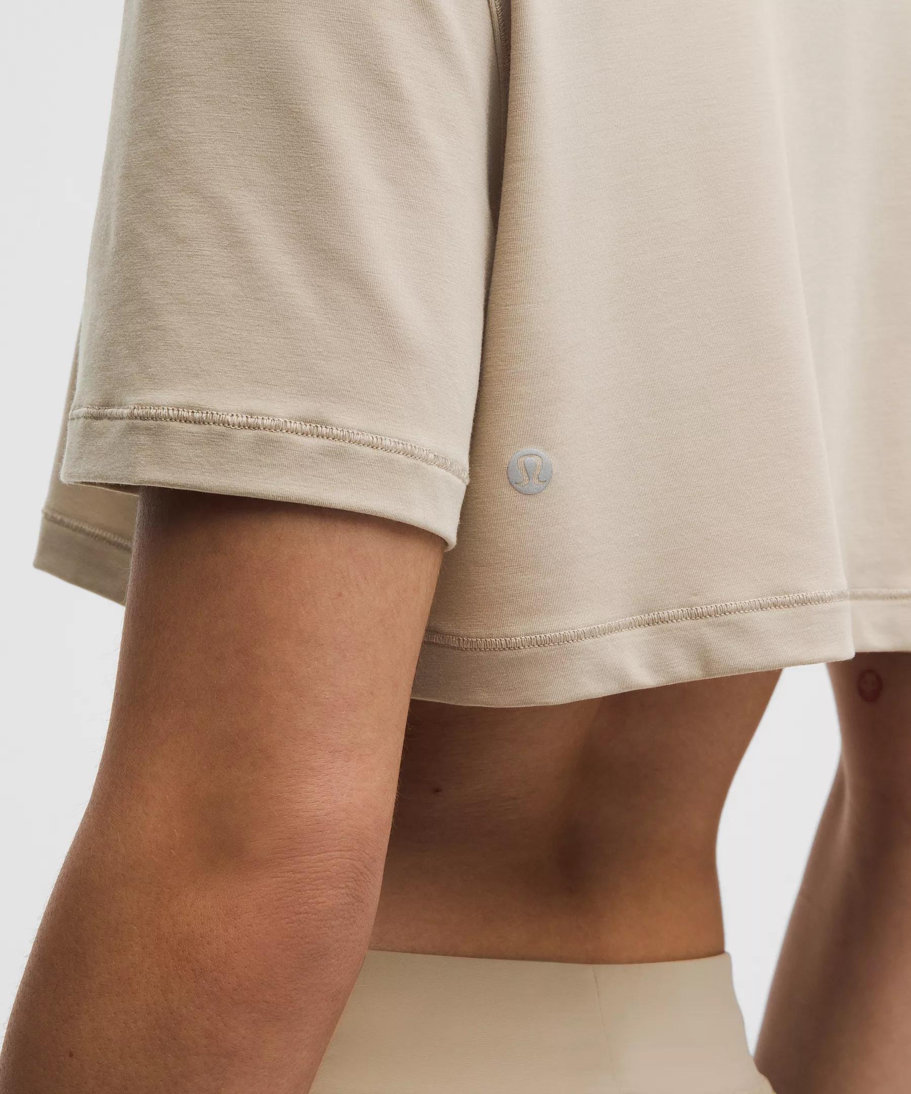 Jersey Training Super Cropped Short Sleeve Shirt Product Image