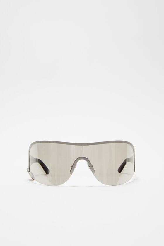 Metal frame sunglasses Product Image