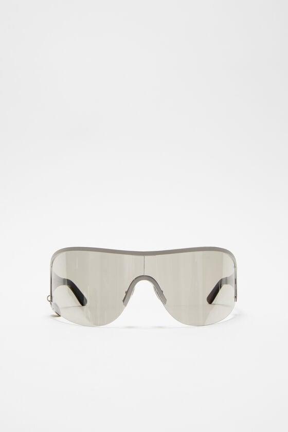 Metal frame sunglasses Product Image