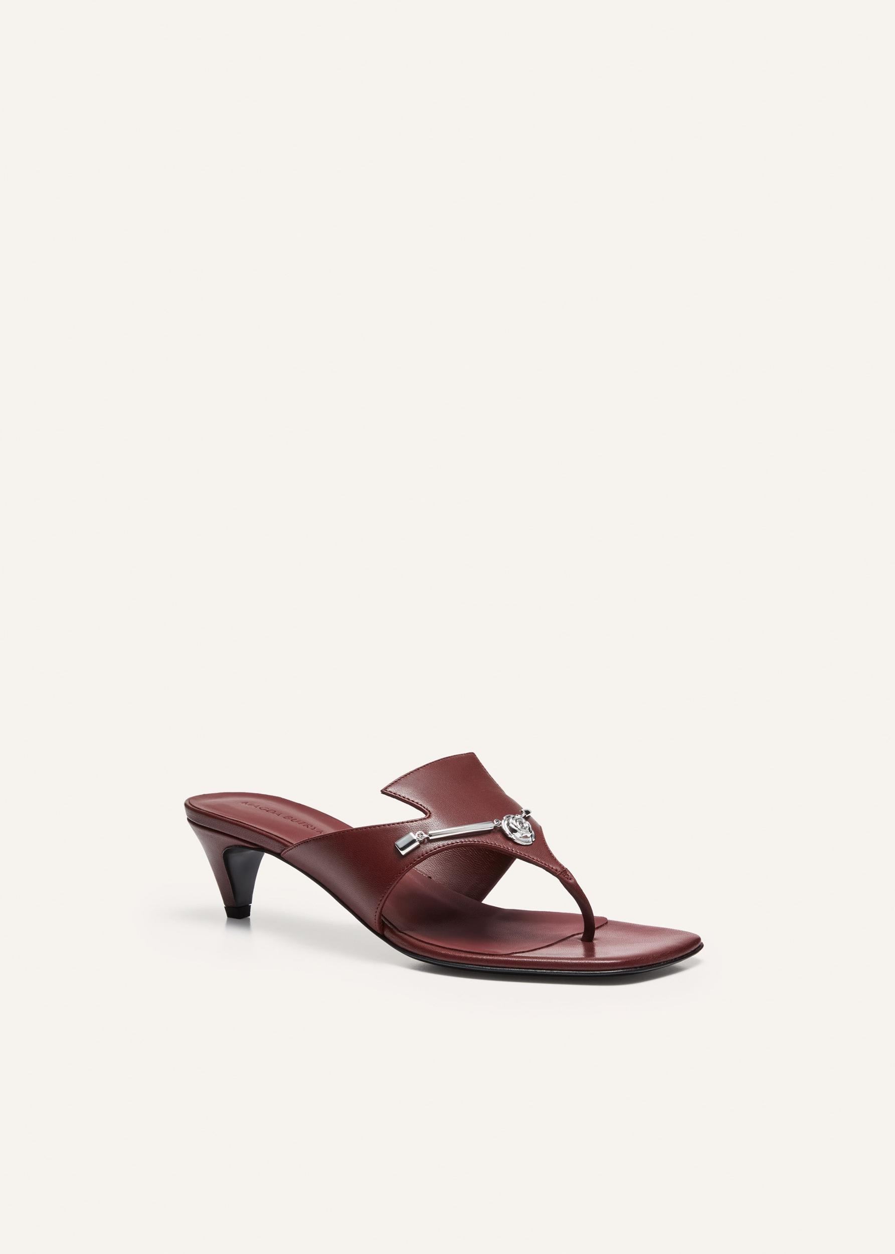 Rose brooch thong sandals in burgundy leather Product Image