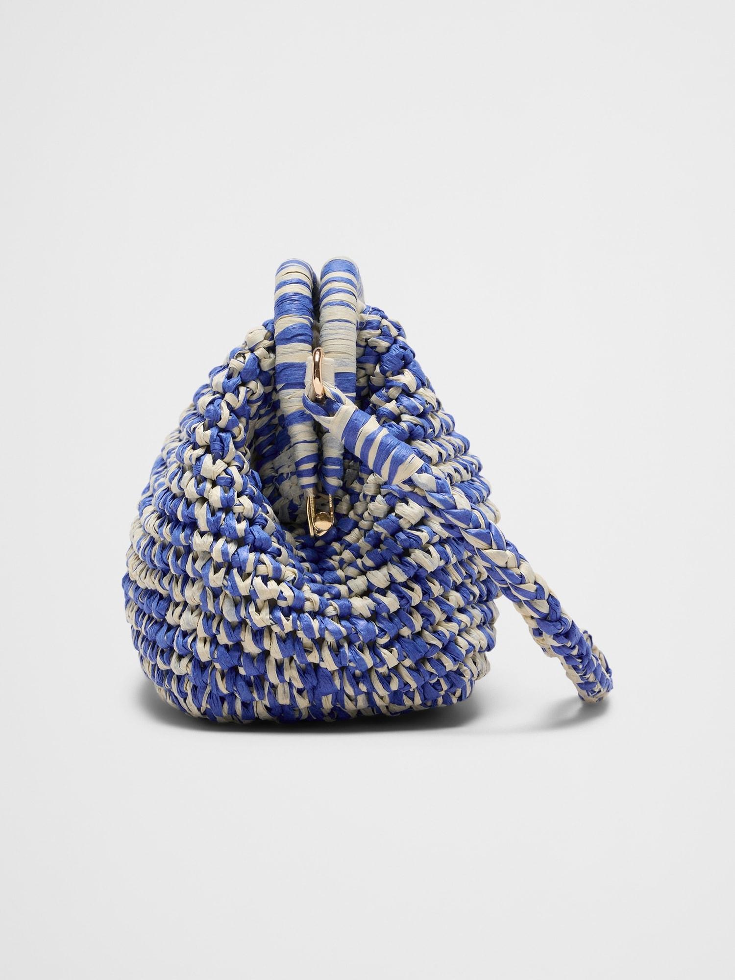 Straw Clutch Product Image