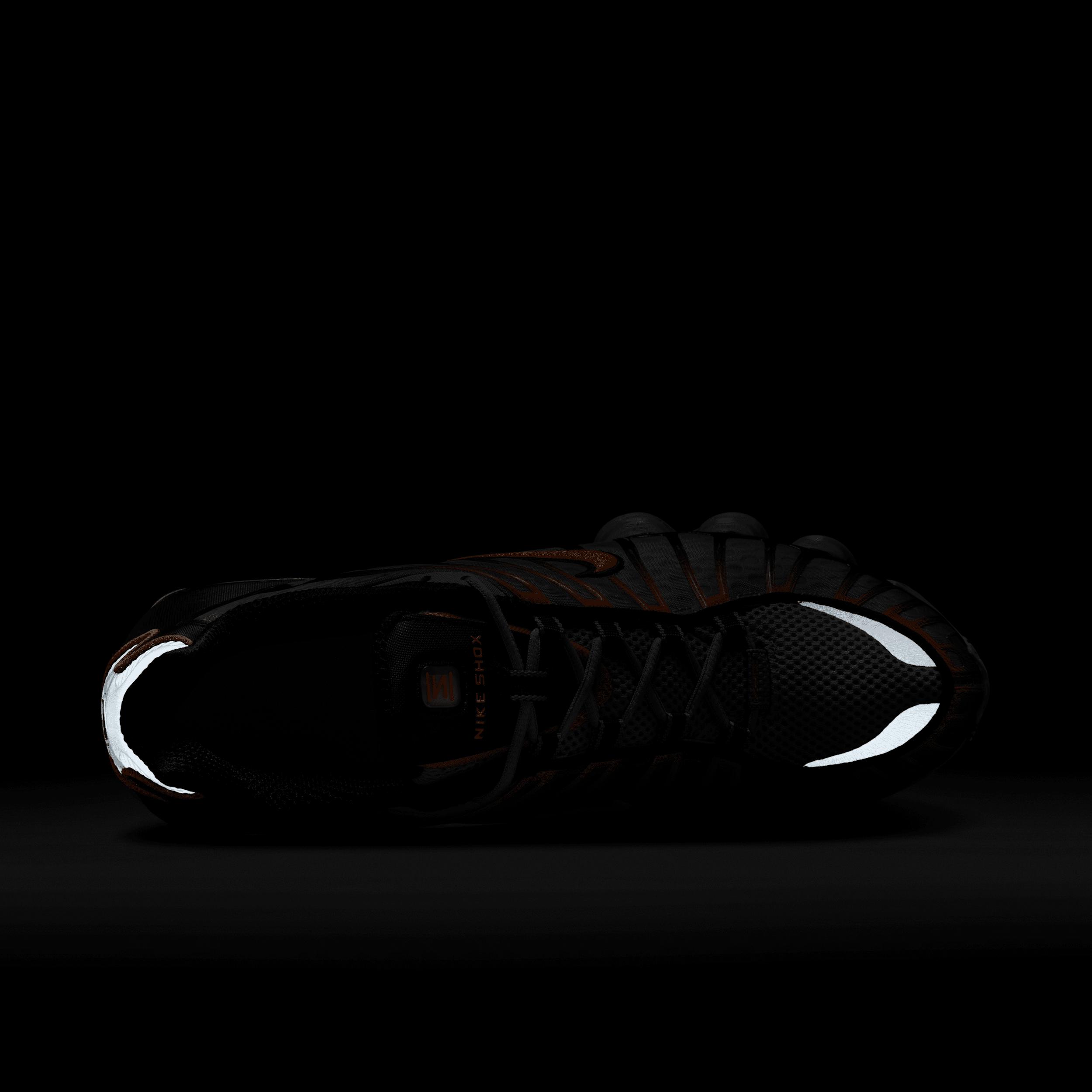 Nike Shox TL Men's Shoes Product Image