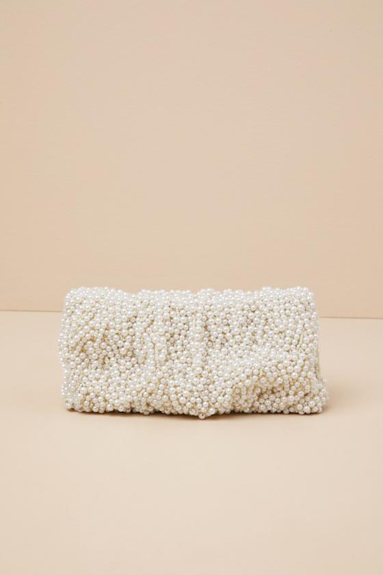 Pluenta Ivory Pearl Clutch Product Image