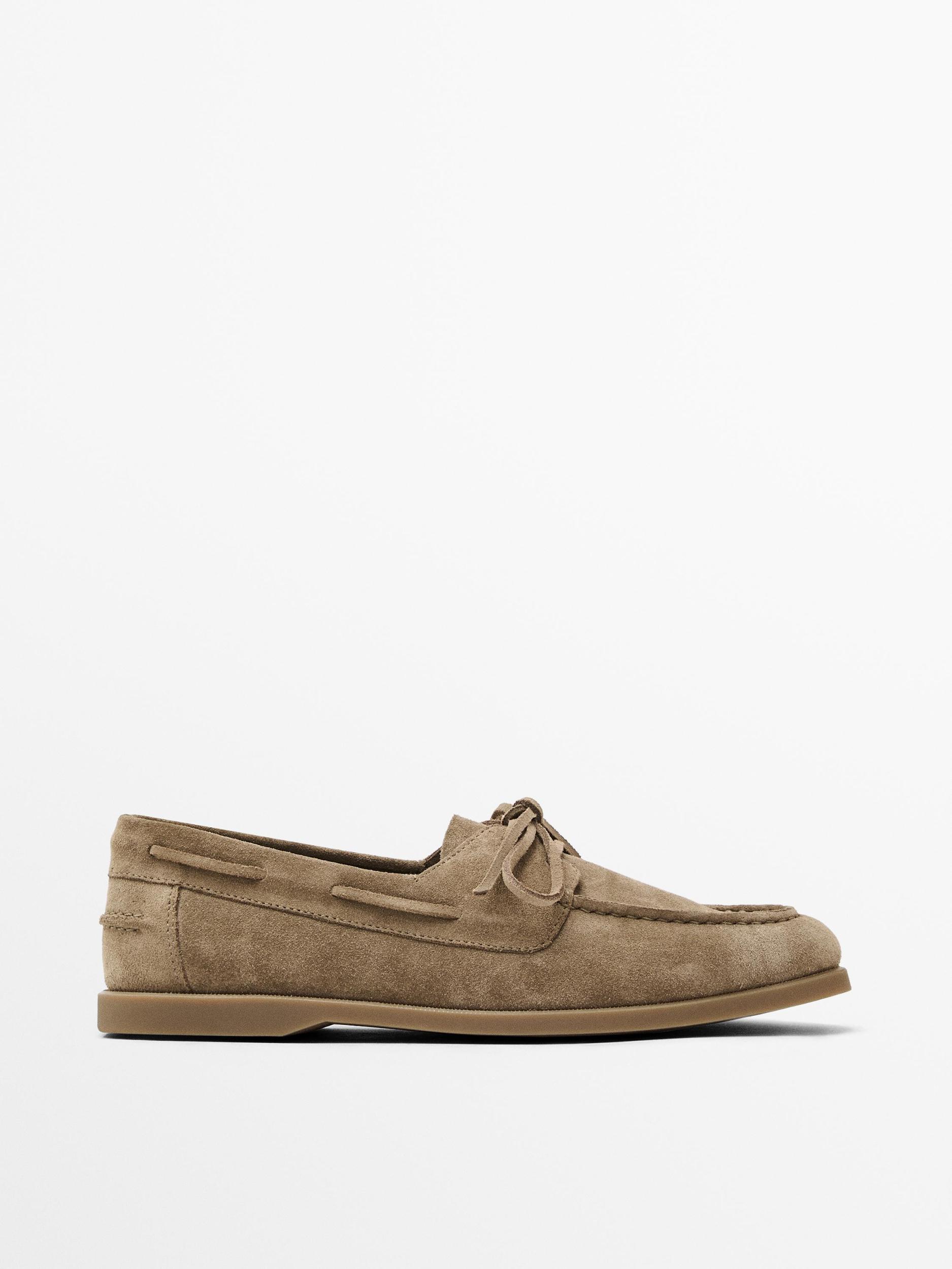 Split suede deck shoes with moc toe Product Image