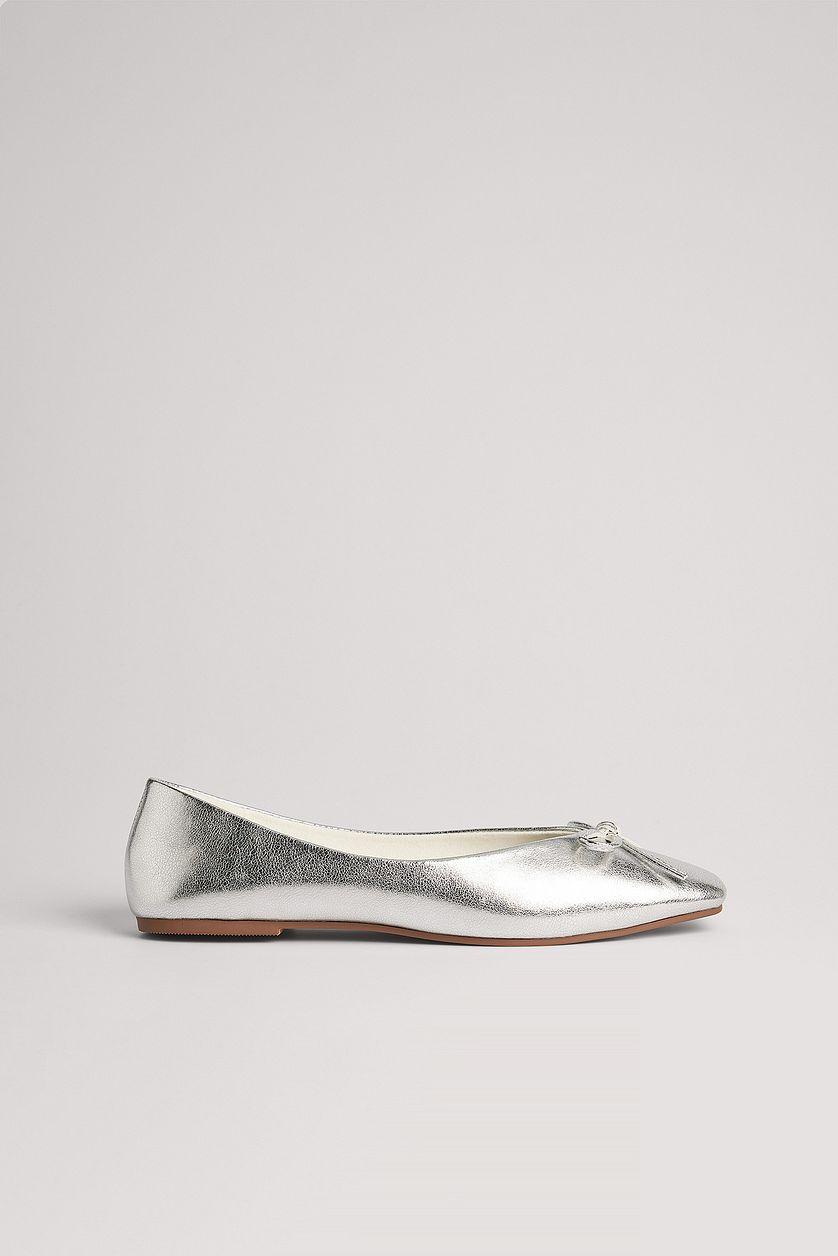 Basic Bow Ballerinas Product Image