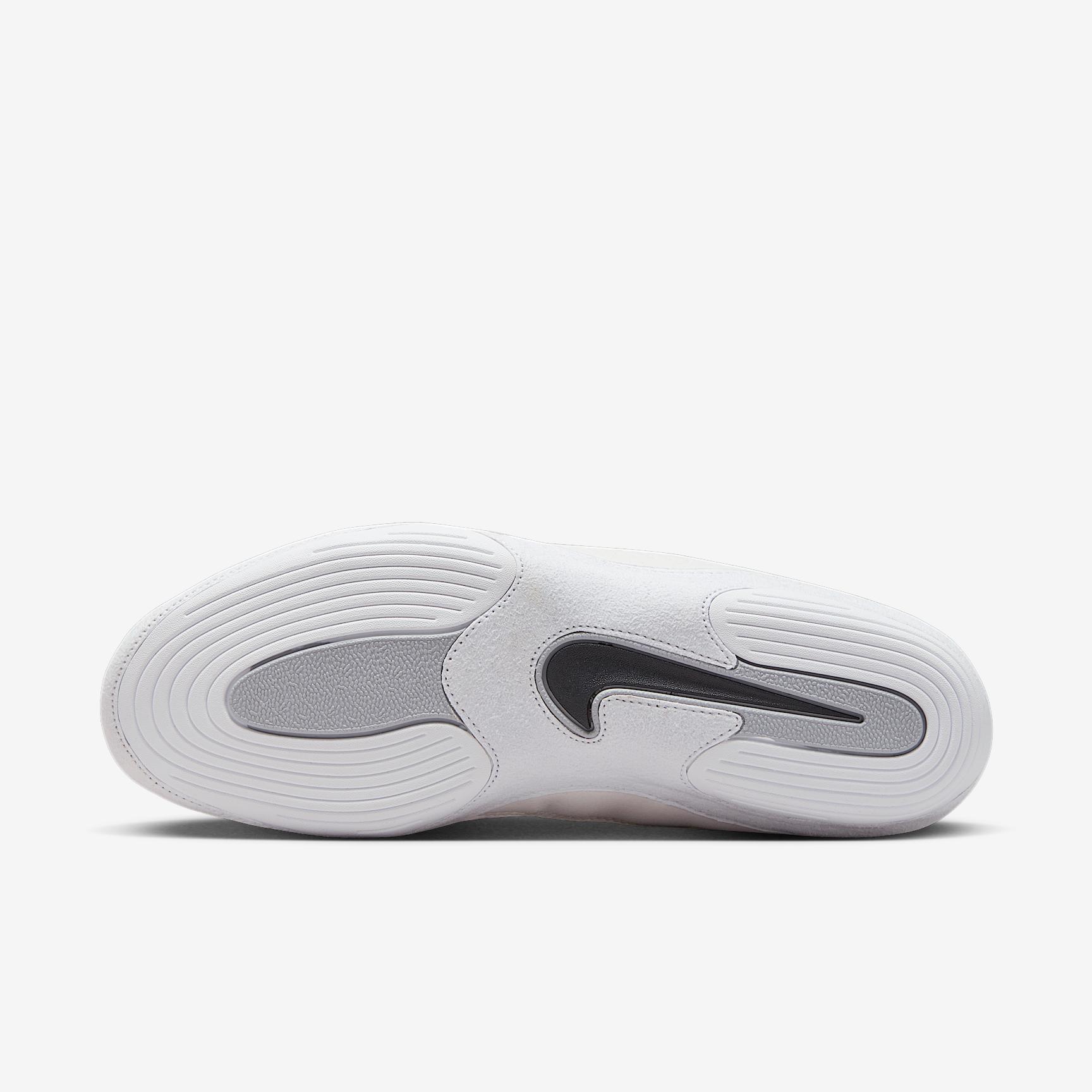 Nike Men's Inflict 4 Wrestling Shoes Product Image