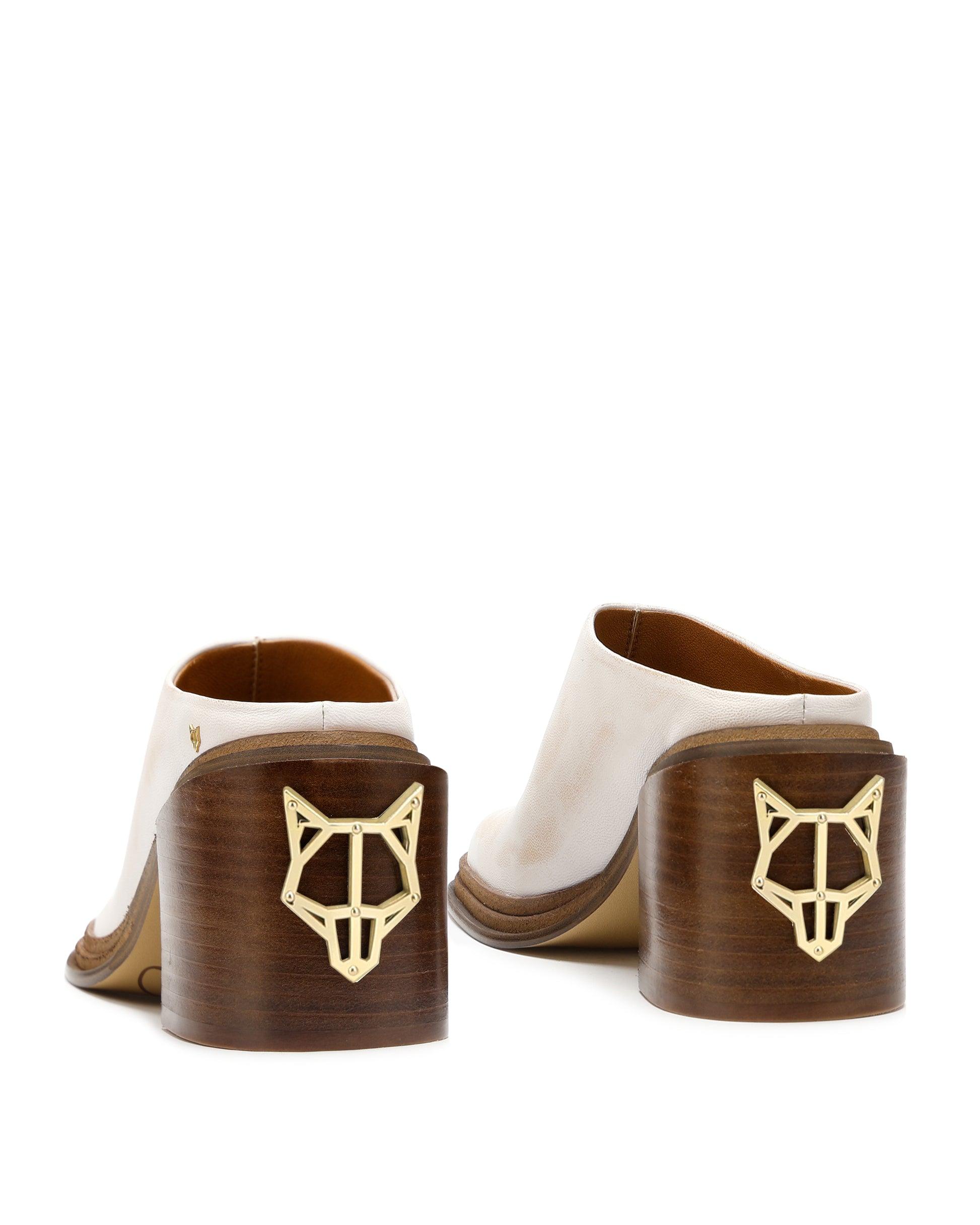 Nova White Alcohol Leather Product Image