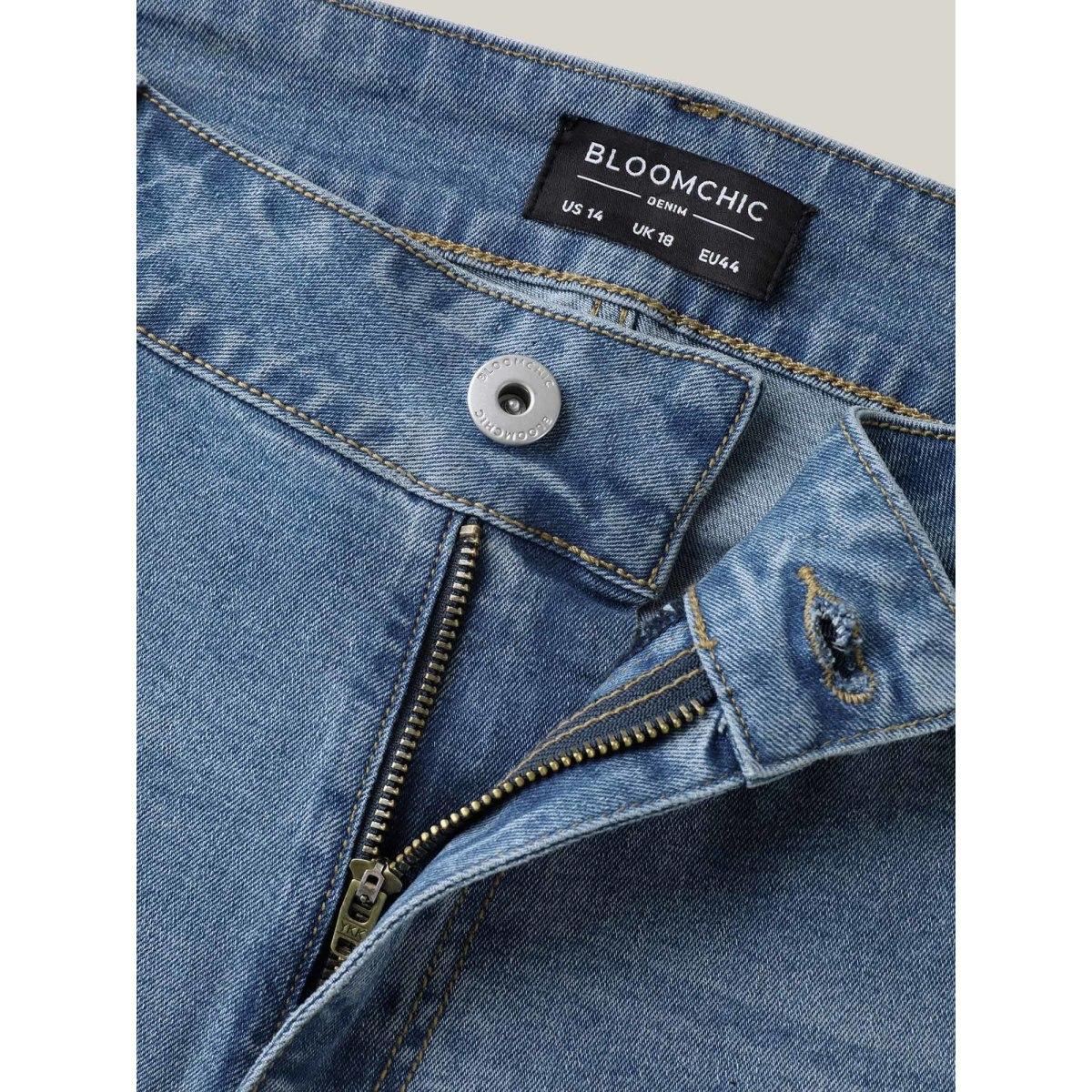 Plus Size Classic Bootcut Mid-Rise Jeans Women Bluevintage Medium stretch Slanted pocket Jeans BloomChic 24/3X Product Image