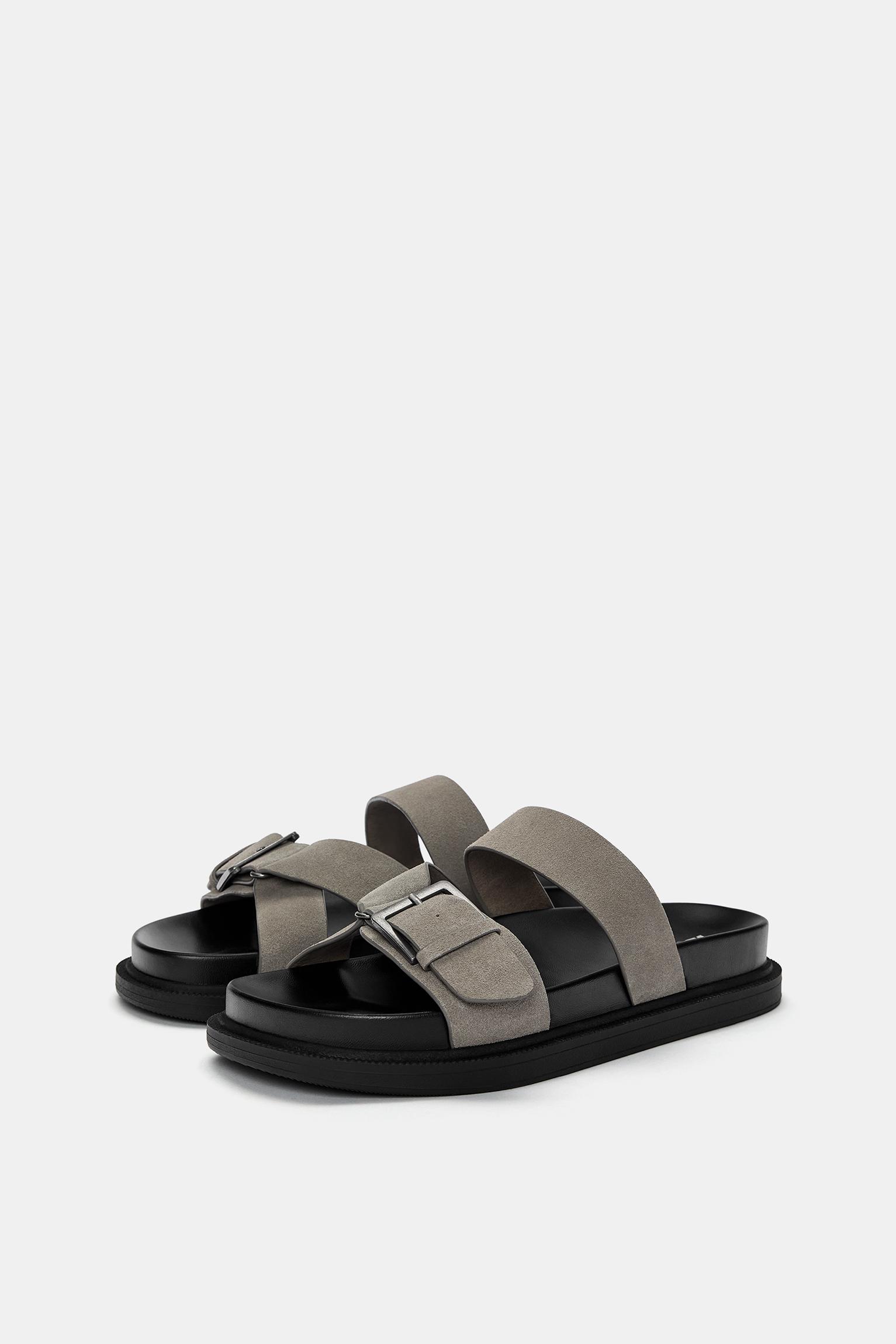 Leather sandals with buckle Product Image