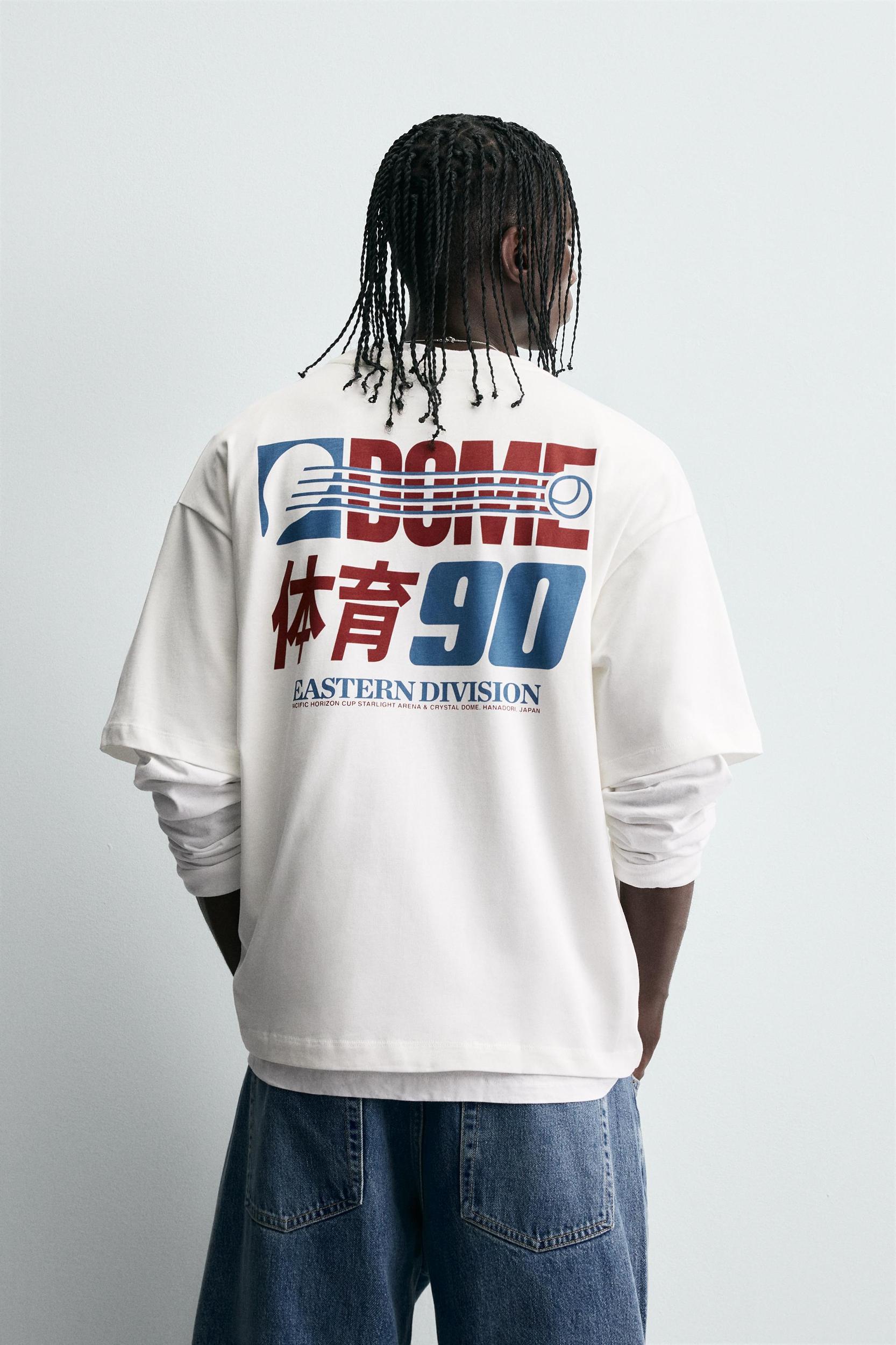 GRAPHIC PRINT T-SHIRT Product Image