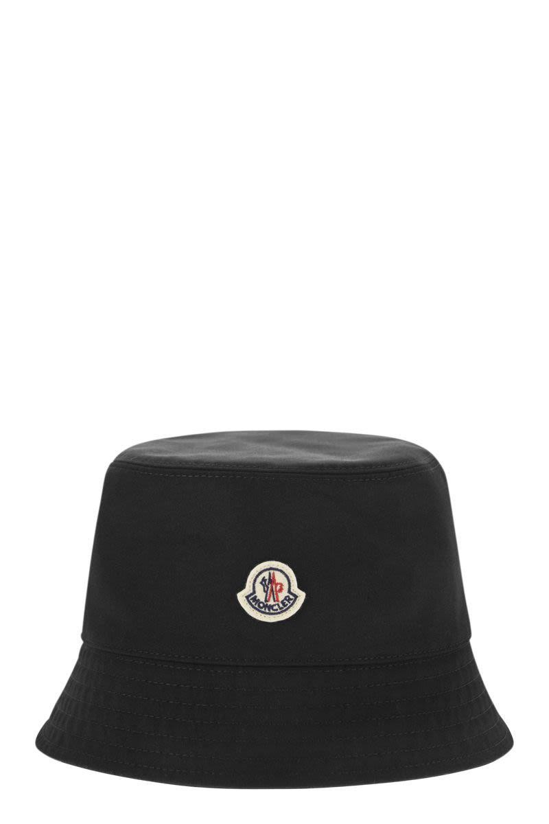MONCLER Logo Patch Bucket Hat In Black Product Image