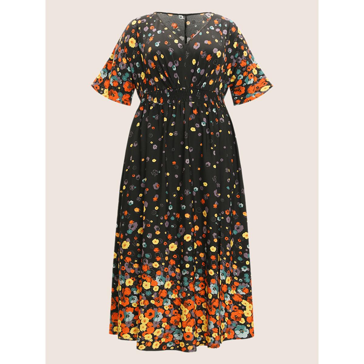 Plus Size Floral Printed Pocket V Neck Shirred Split Hem Dress Black Women Elegant Non V-neck Short sleeve Curvy Midi Dress BloomChic 18-20/2X Product Image