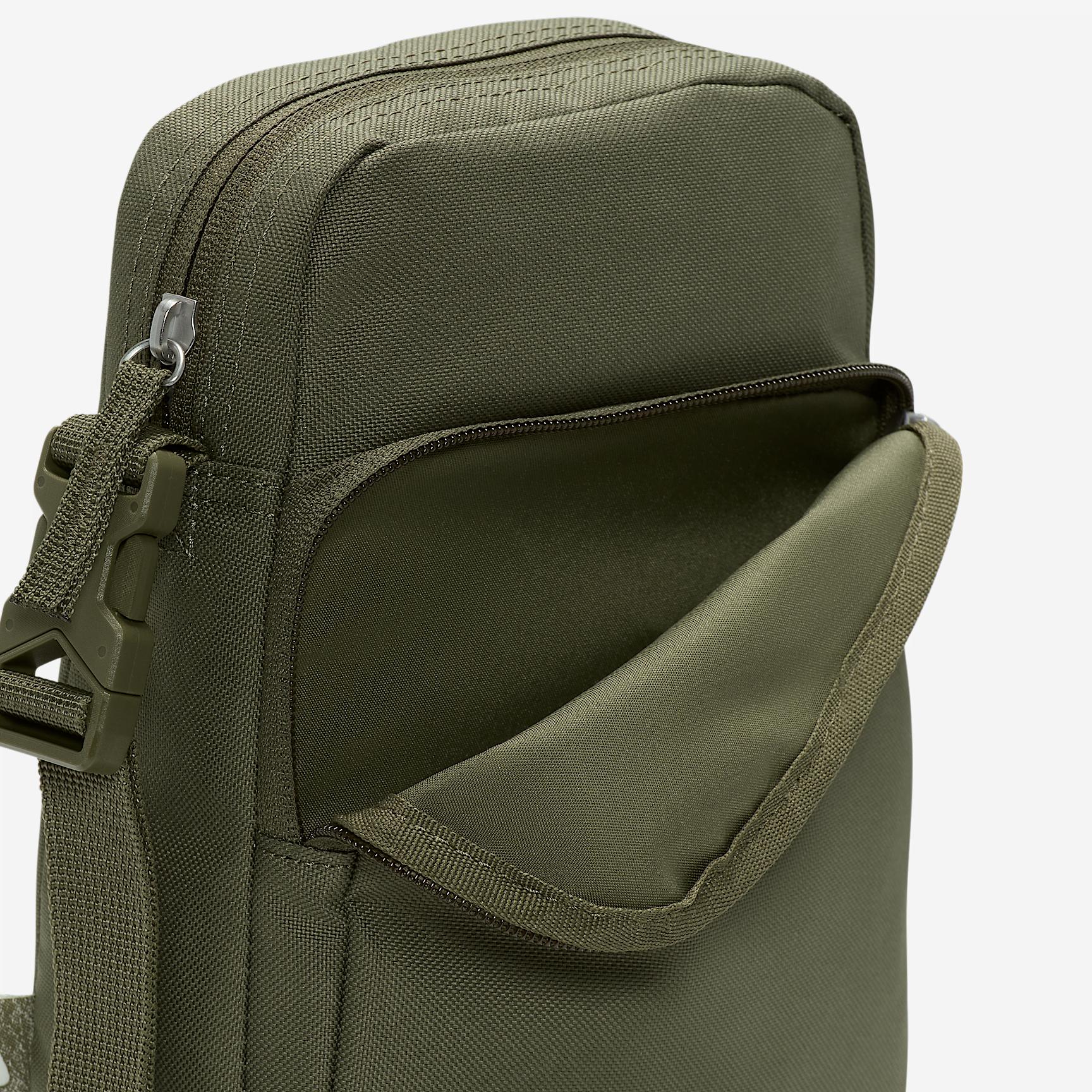 Nike Heritage Crossbody Bag (4L) Product Image