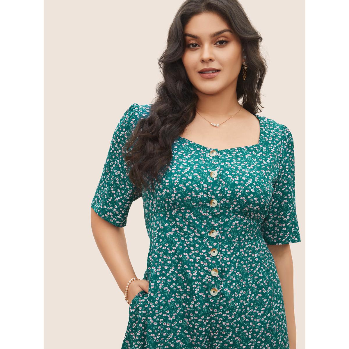 Plus Size DarkGreen Ditsy Floral Button Detail Square Neck Jumpsuit Women Elegant Short sleeve Square Neck Everyday Loose Jumpsuits BloomChic 22-24/3X Product Image