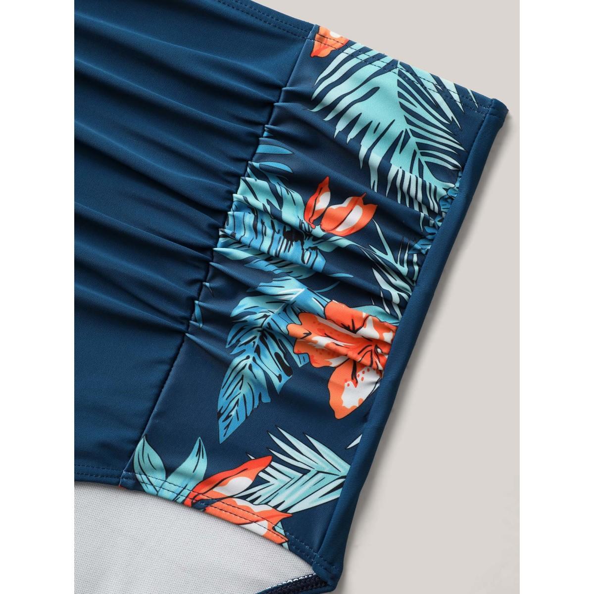 Plus Size Tropical Print Ruched Swim Bottoms Women's Swimwear Indigo Resort Gathered High stretch Skinny High Rise Curve Swim Bottoms BloomChic 18-20/2X Product Image