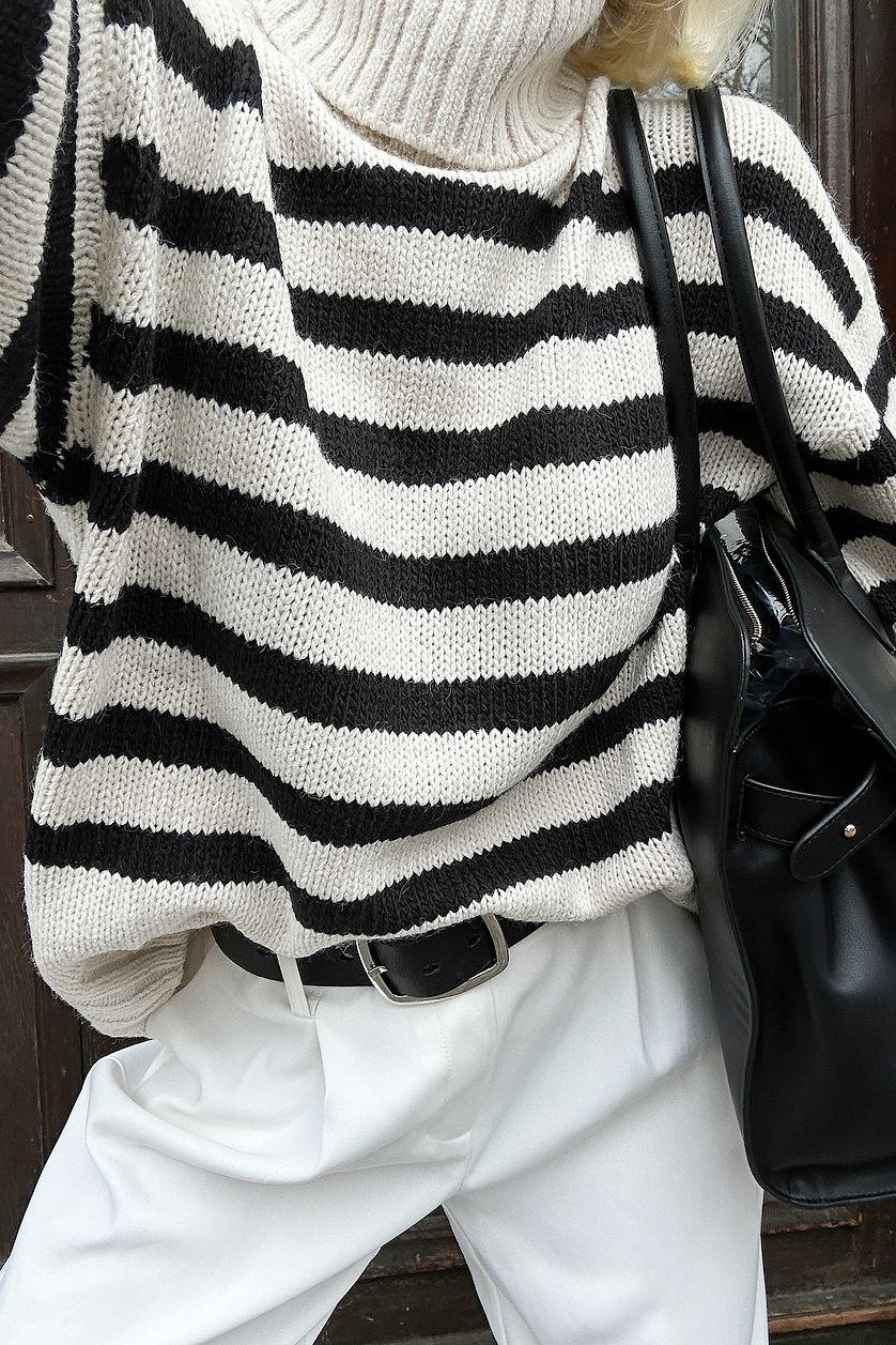 Turtle Neck Knitted Striped Sweater Black Product Image