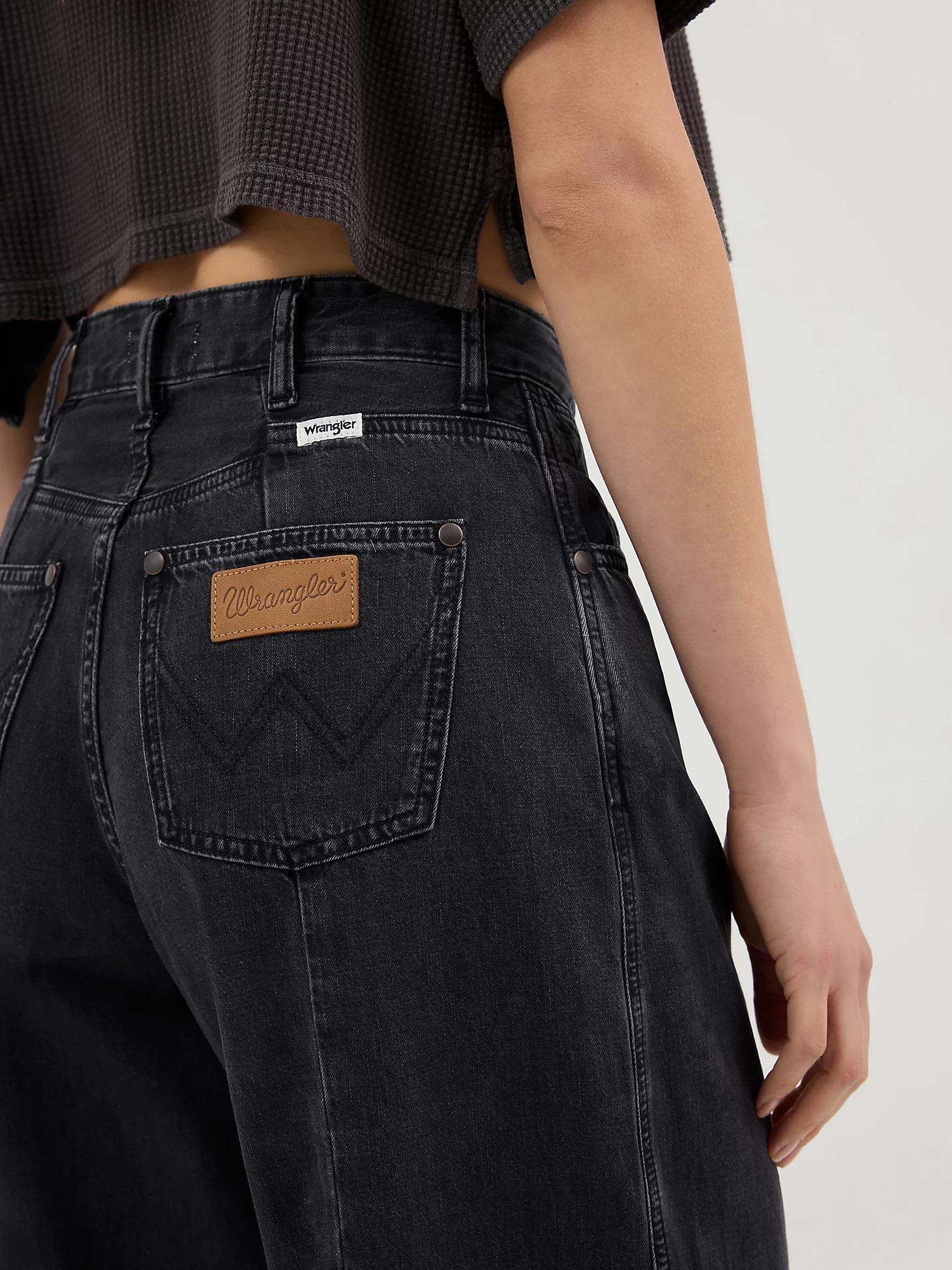 Women's Cowboy Barrel Jean in Rinse Product Image