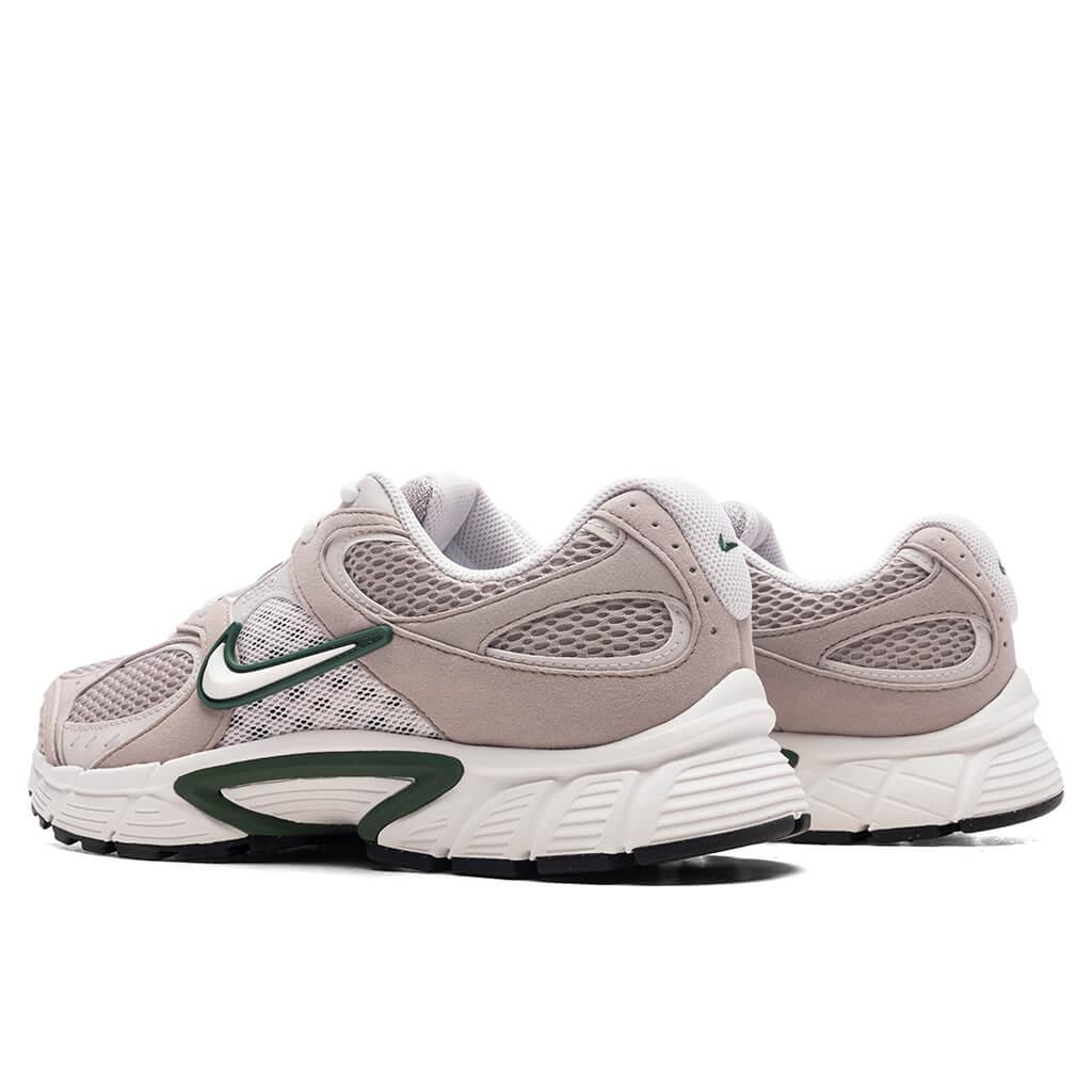 V5 RNR - College Grey/Summit White/Vast Grey/Fir Male Product Image