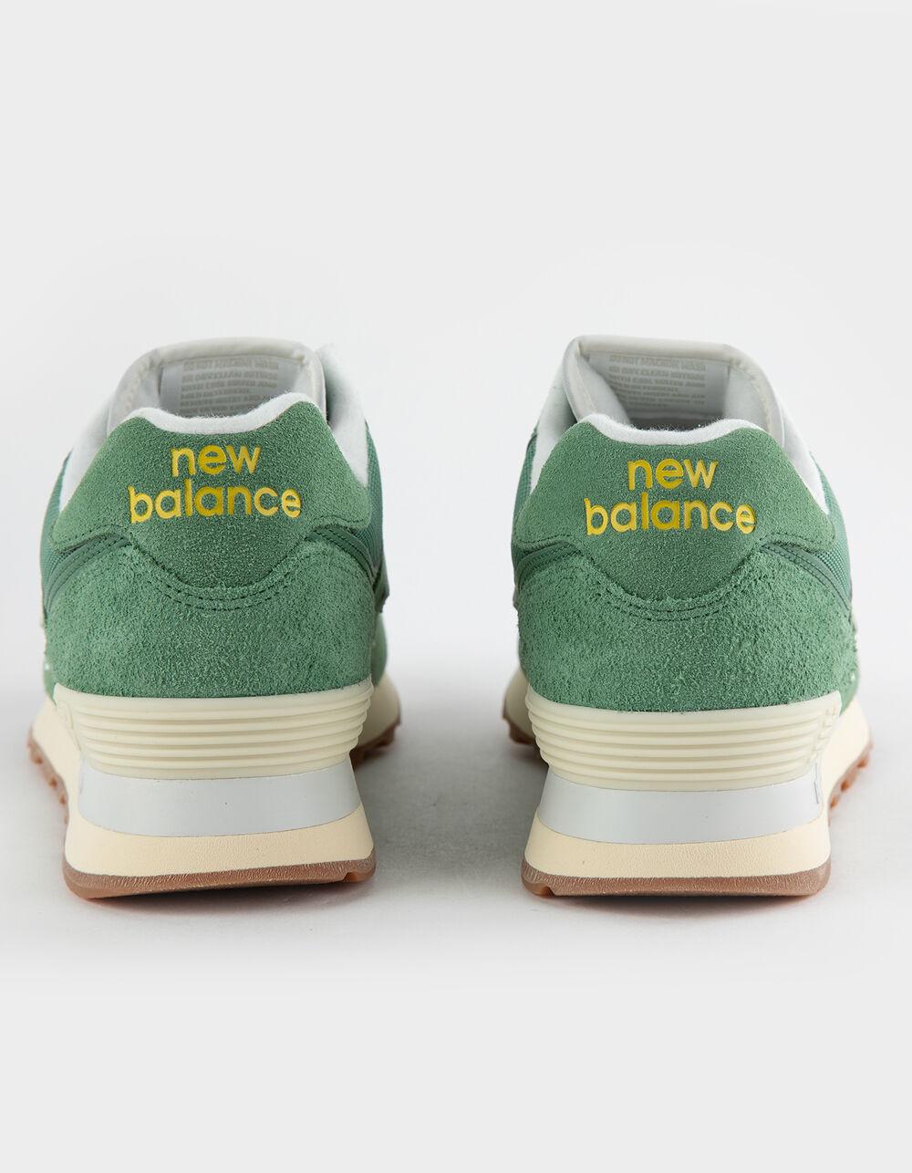 NEW BALANCE 574 Womens Shoes - GREEN Product Image