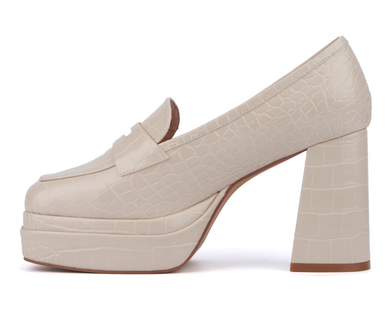 Women's Fashion to Figure Madelyn Wide Width Platform Loafer Product Image