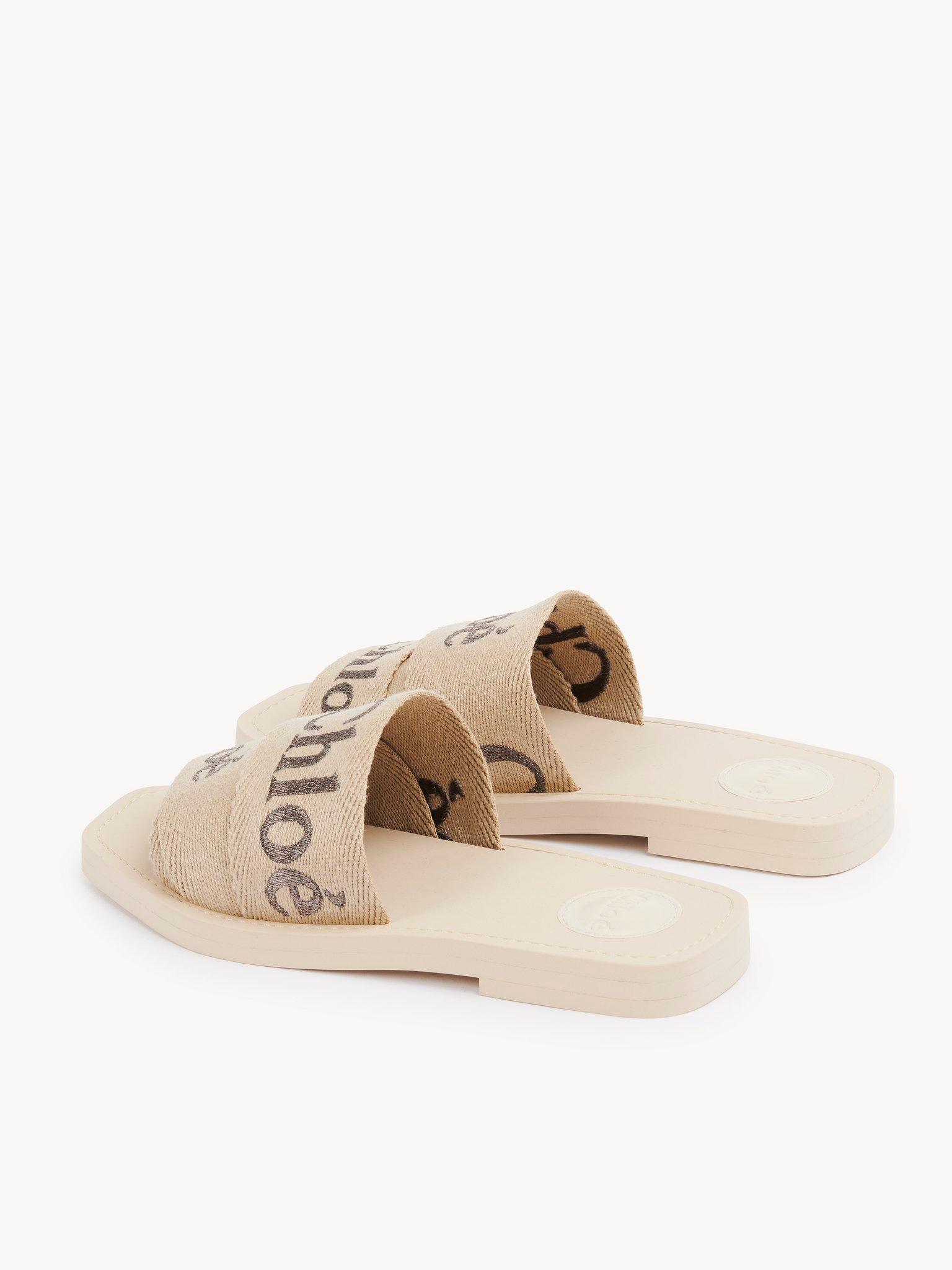 Woody mule Product Image