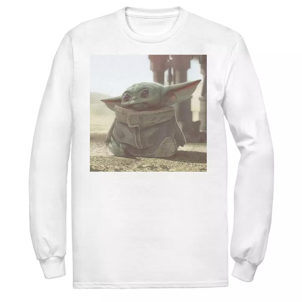Men's Star Wars The Mandalorian The Child aka Baby Yoda Photograph Tee,  Product Image