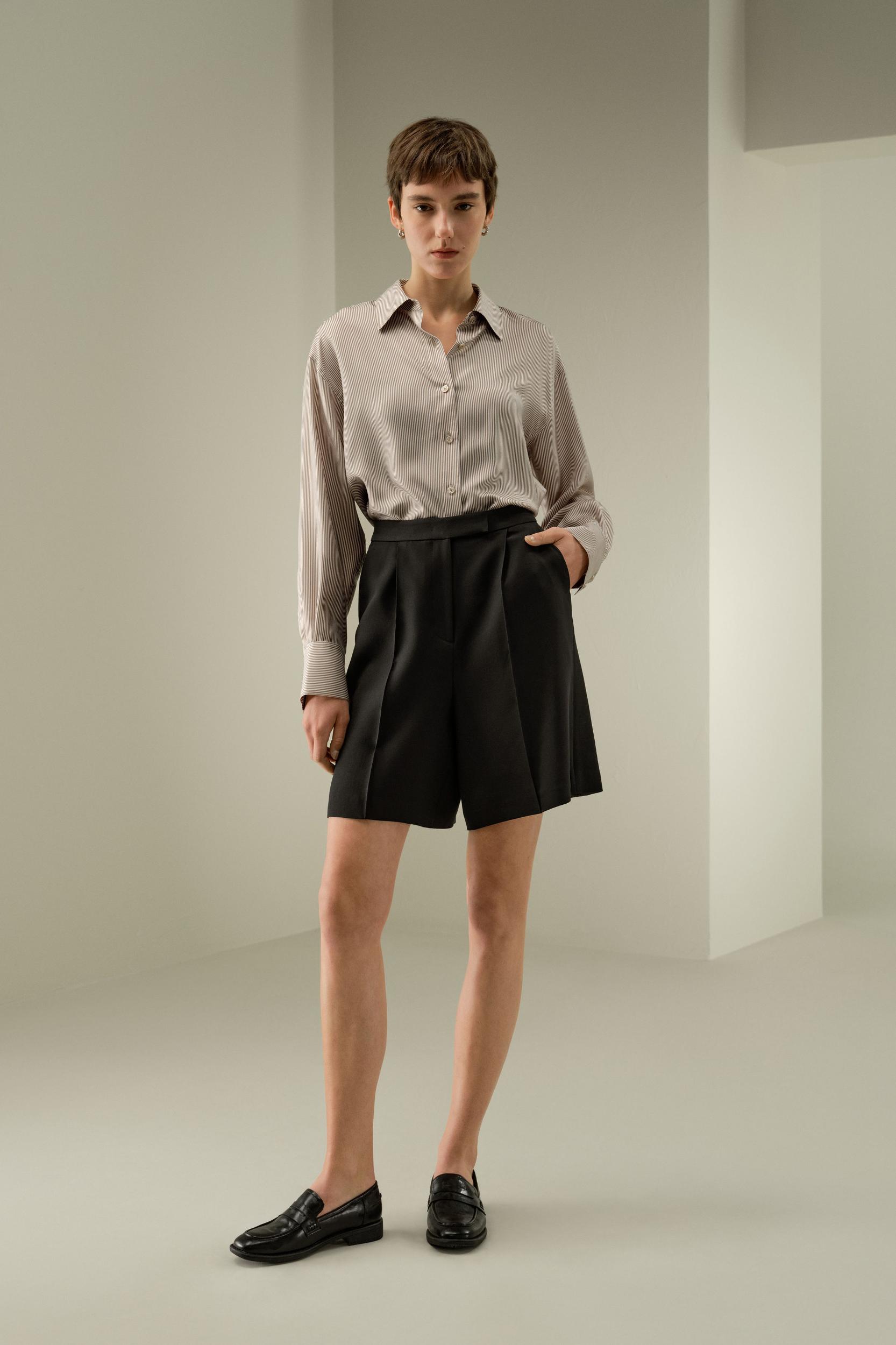 LILYSILK Womens Shorts - Black Wool-Silk Blend - Ultimate Luxury Laid-Back Fit Shorts 4 Product Image