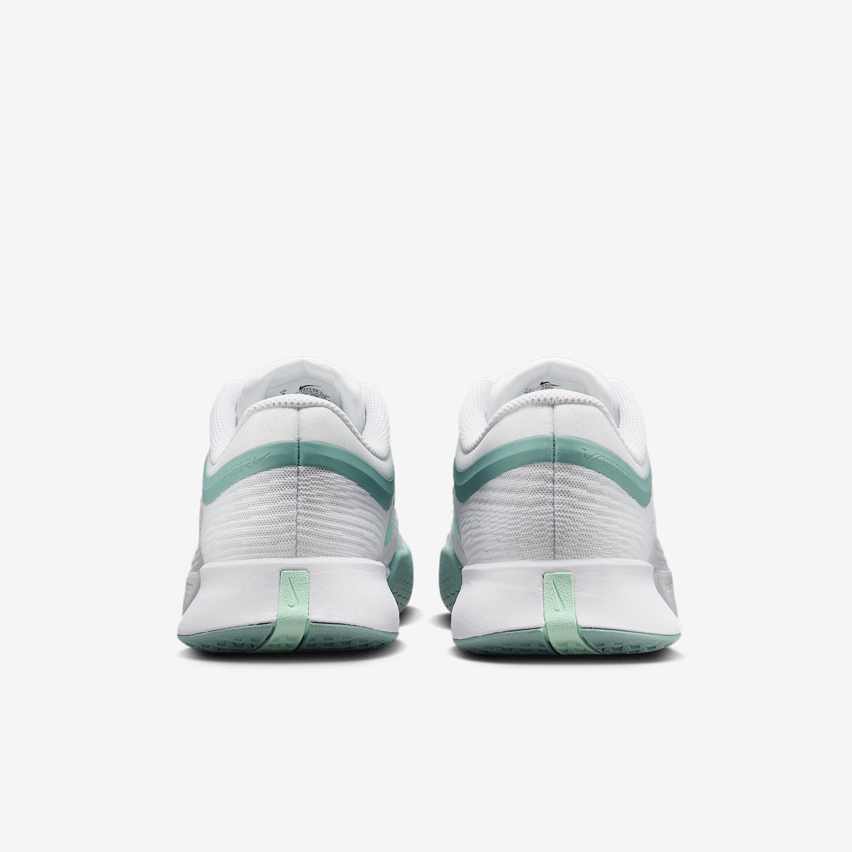 Nike Womens Vapor Pro 3 Hard Court Tennis Shoes | FZ2158-106 Product Image