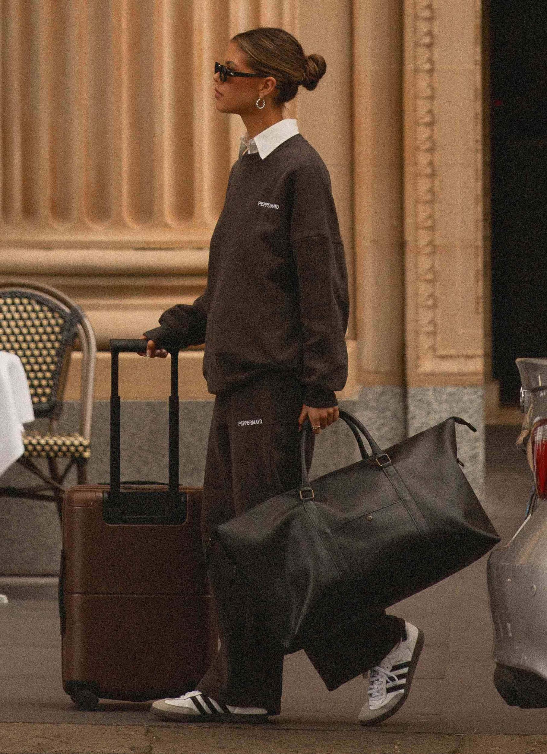 Signature Sweatpants - Charcoal Product Image