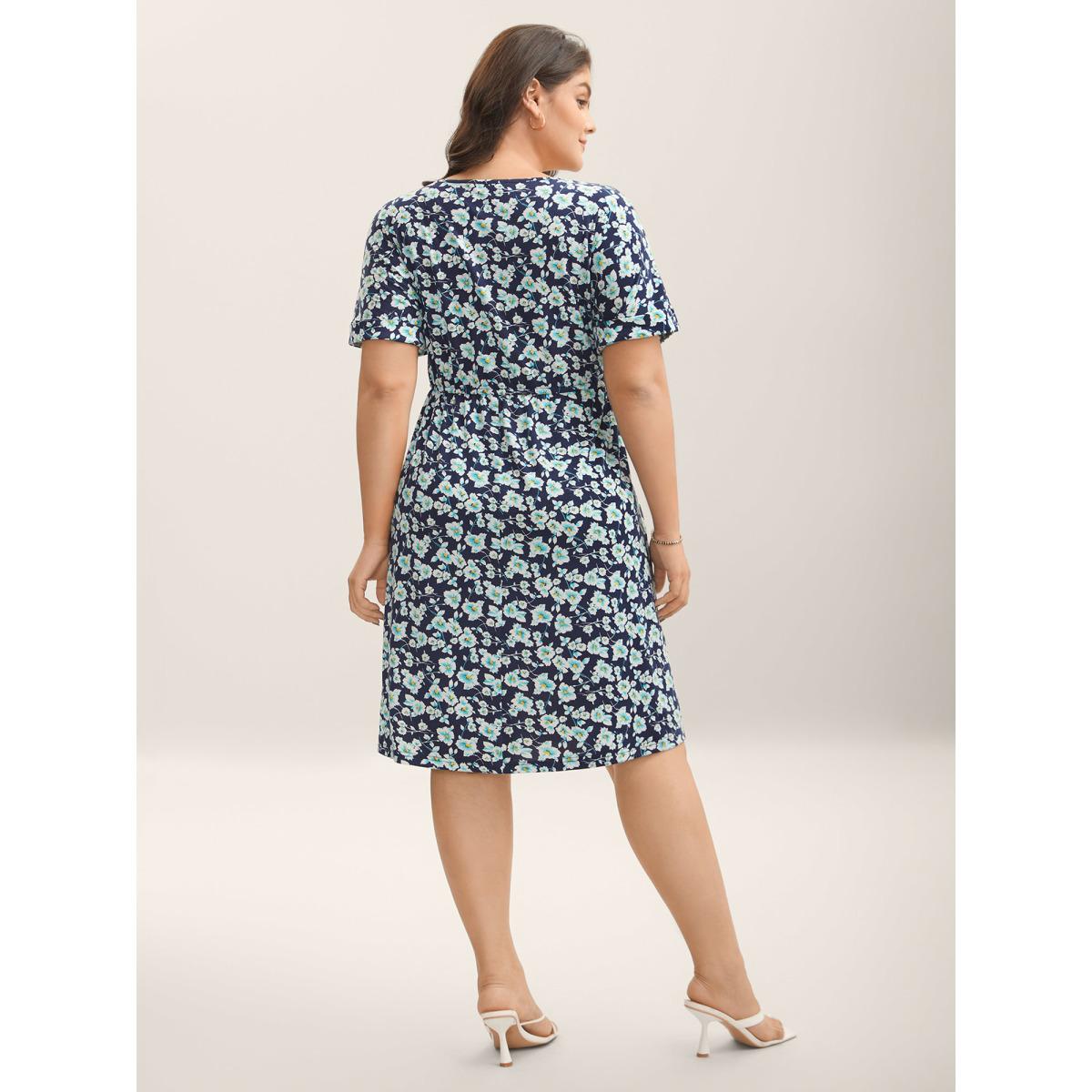 Plus Size Supersoft Ditsy Floral Waist-Tie Midi Dress Navy Women Round Neck Short sleeve Curvy BloomChic 14-16/1X Product Image