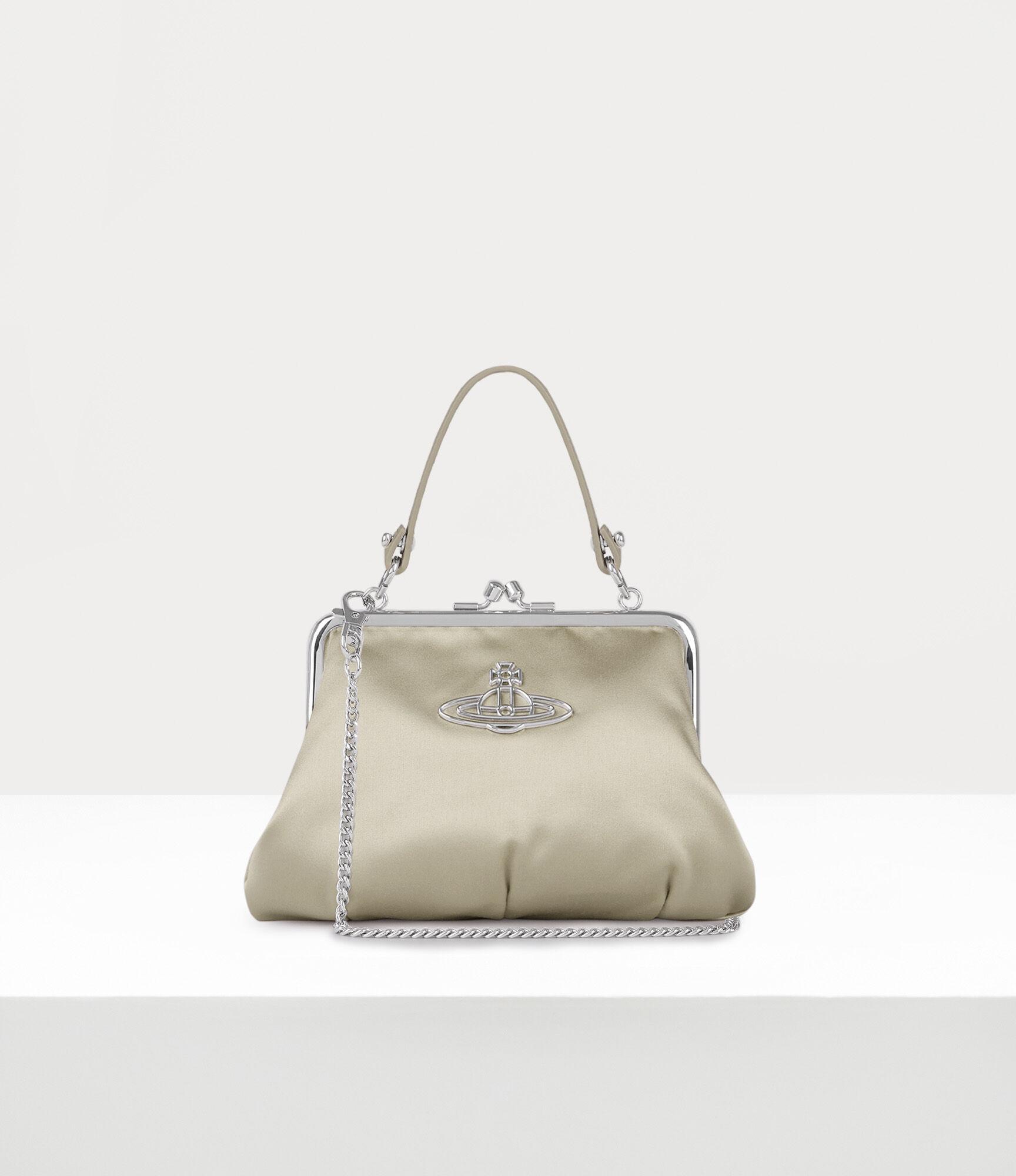 Granny Frame Purse Product Image