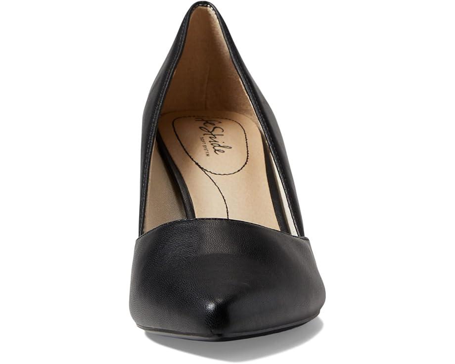 Women's LifeStride Savvy Product Image